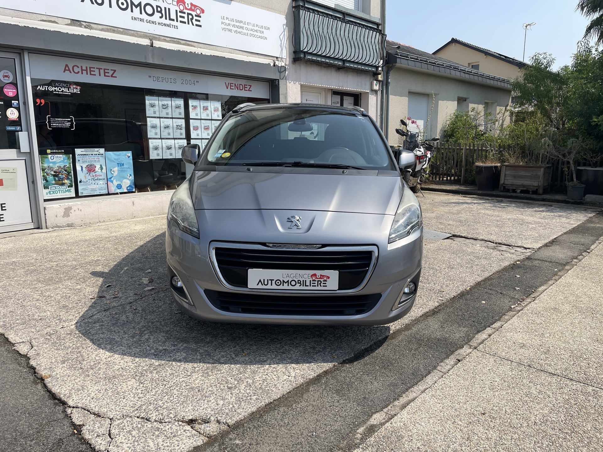 Peugeot 5008 I 1.6 e-HDi 120 cv 7 Places Style - Distribution à jour Suivi Citroen — 2