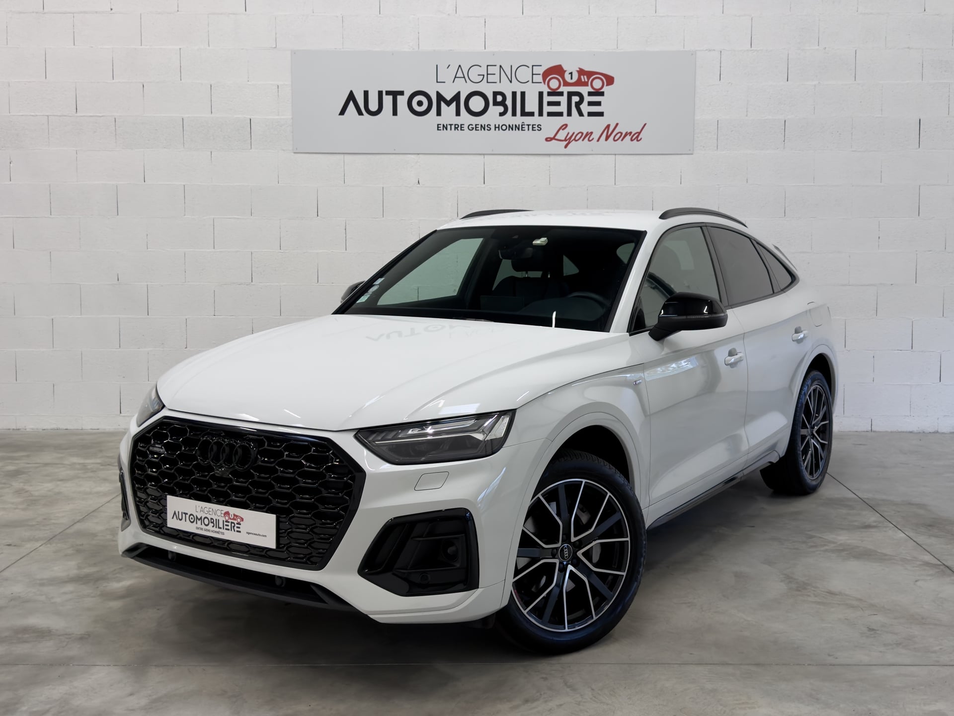Audi Q5 Sportback 50 TFSIe 299 S Line Quattro – Immat France Matrix LED Caméra Régul. Adaptatif Keyless Virtual Cockpit