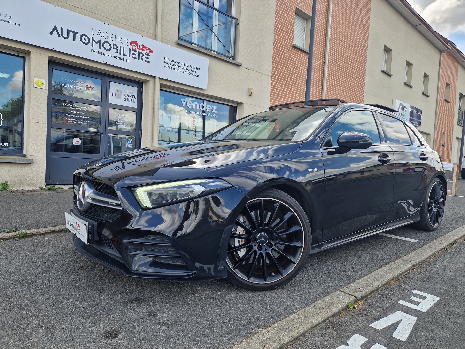 Mercedes-Benz Classe A IV 35 AMG 4MATIC 7G-DCT