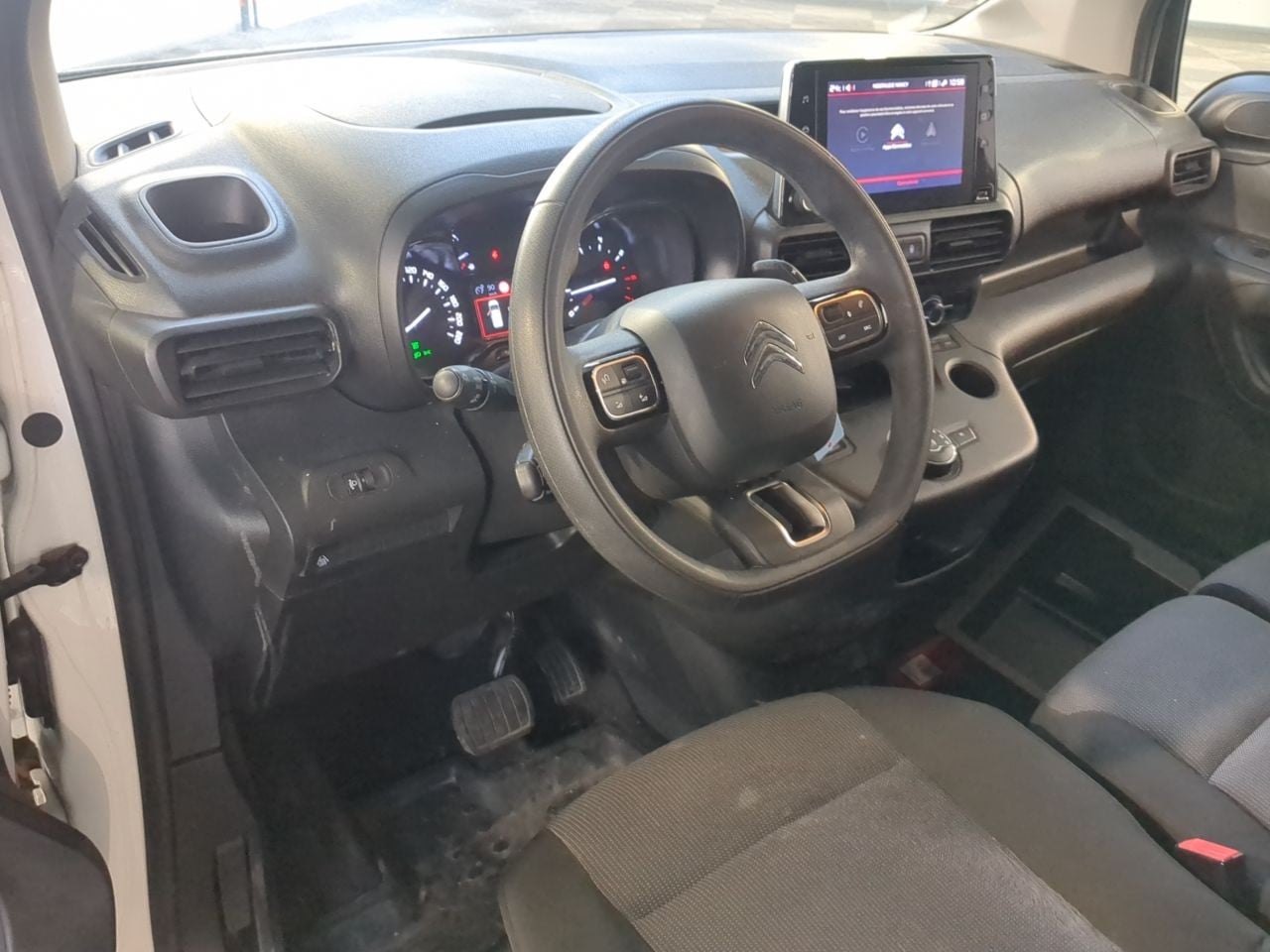Citroen Berlingo DRIVER M 650KG 1.5 BLUEHDI 130CV EAT8 — 17