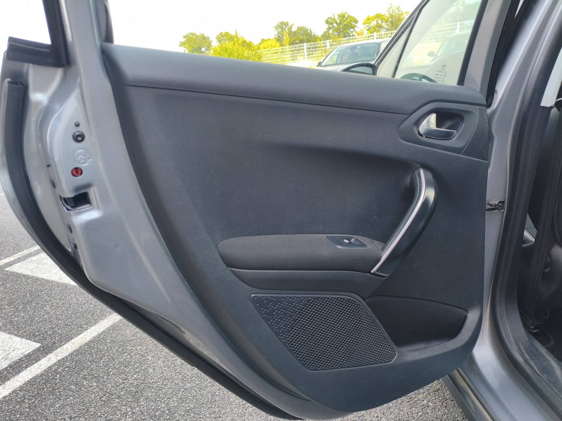 Peugeot 2008 1L6 BLUEHDI 100CH ACTIVE - Historique d'Entretiens Peugeot — 25