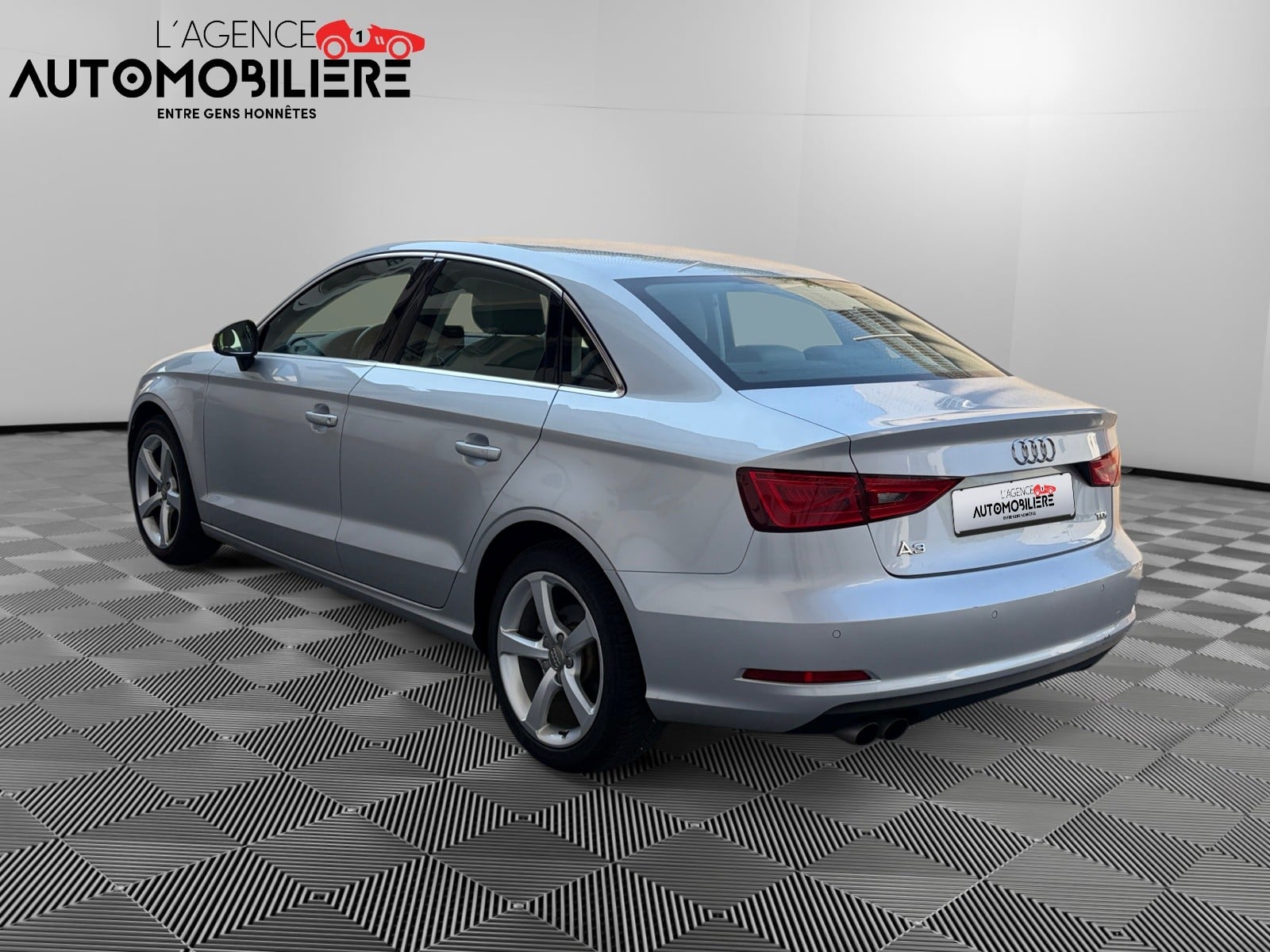 Audi A3 Berline 2.0 TDI 150 ATTRACTION — 2