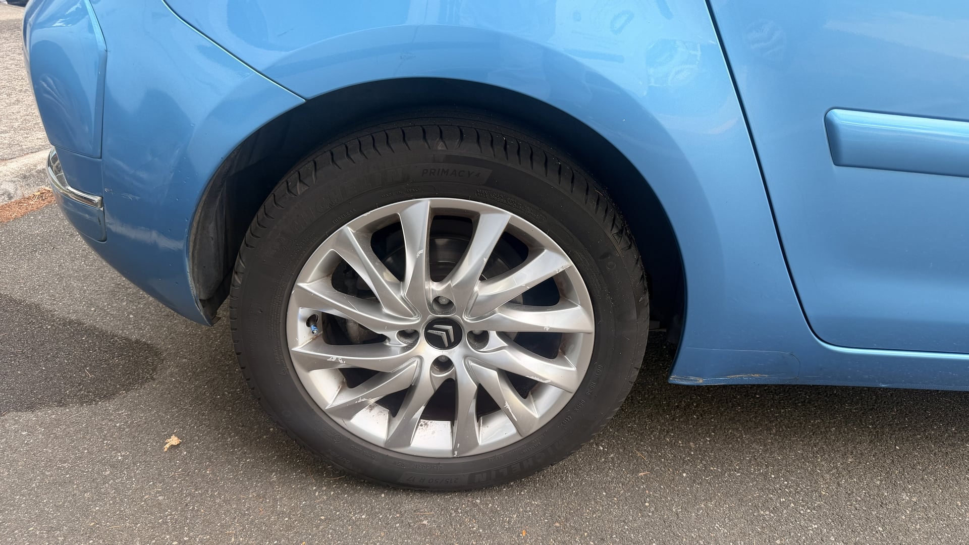 Citroen C4 Picasso C4 PICASSO 1.8 16V 127 PACK DYNAMIQUE — 27