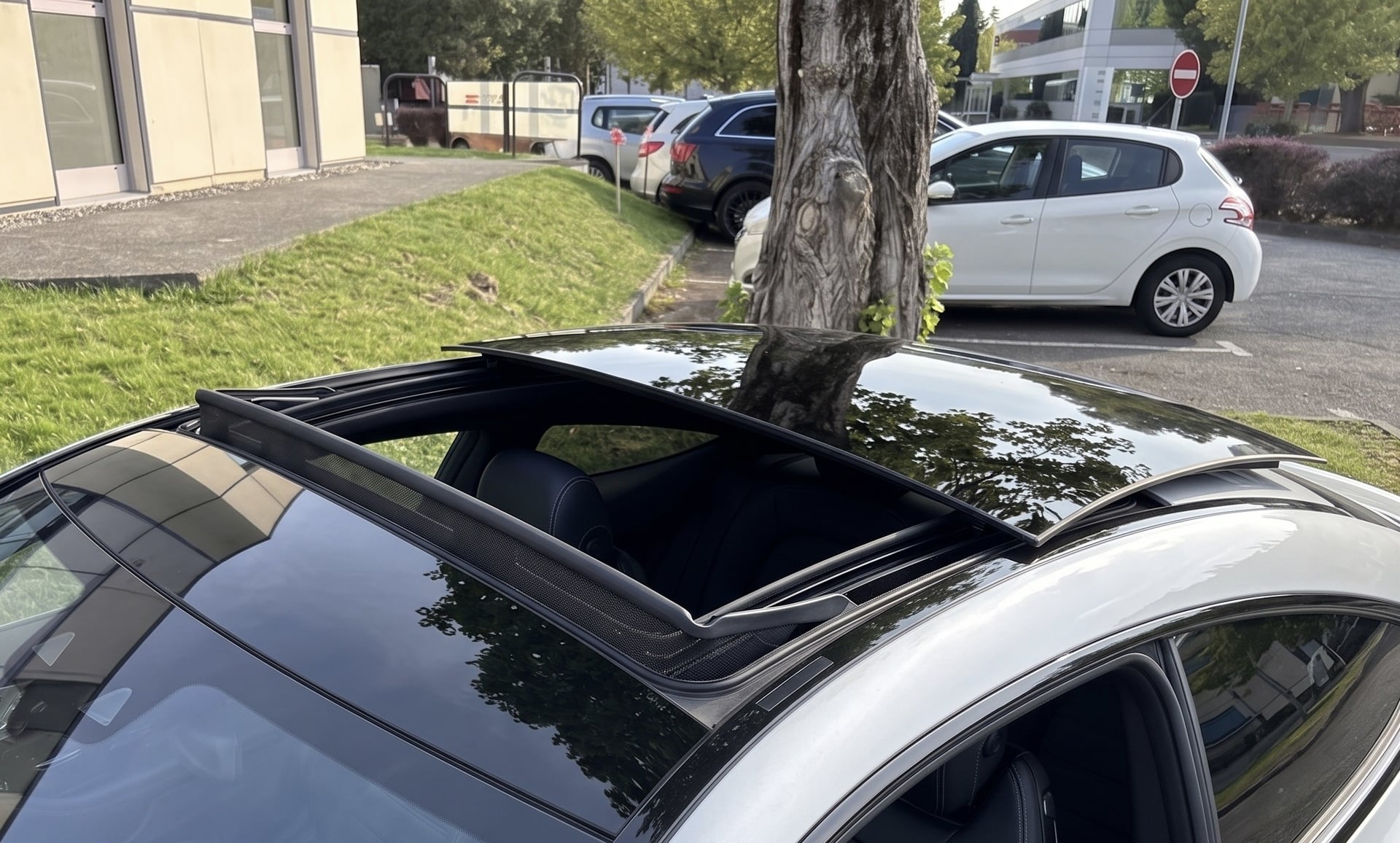 Mercedes-Benz Classe C Coupé 180 155CH AMG LINE 9G-TRONIC - Toit Ouvrant — 20