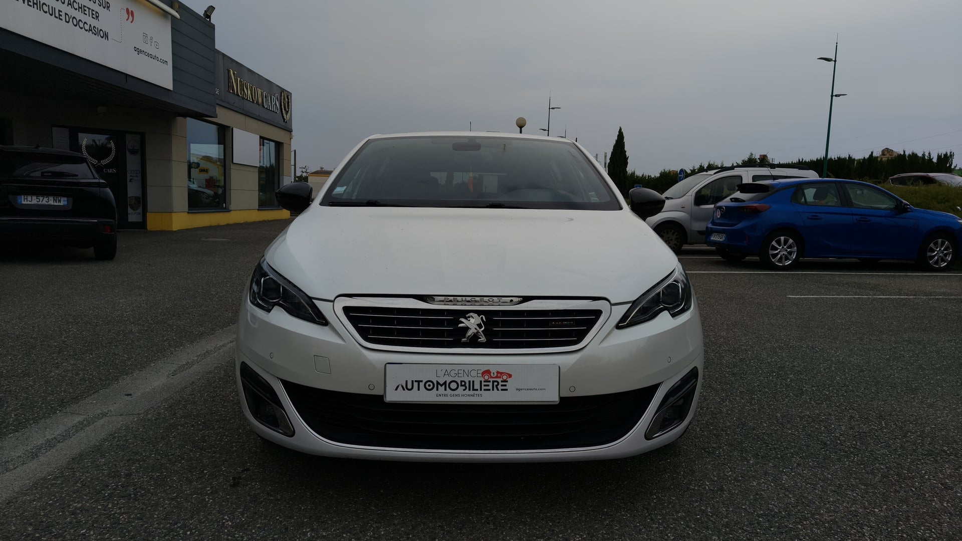 Peugeot 308 1.2 GT LINE 130 ch — 2