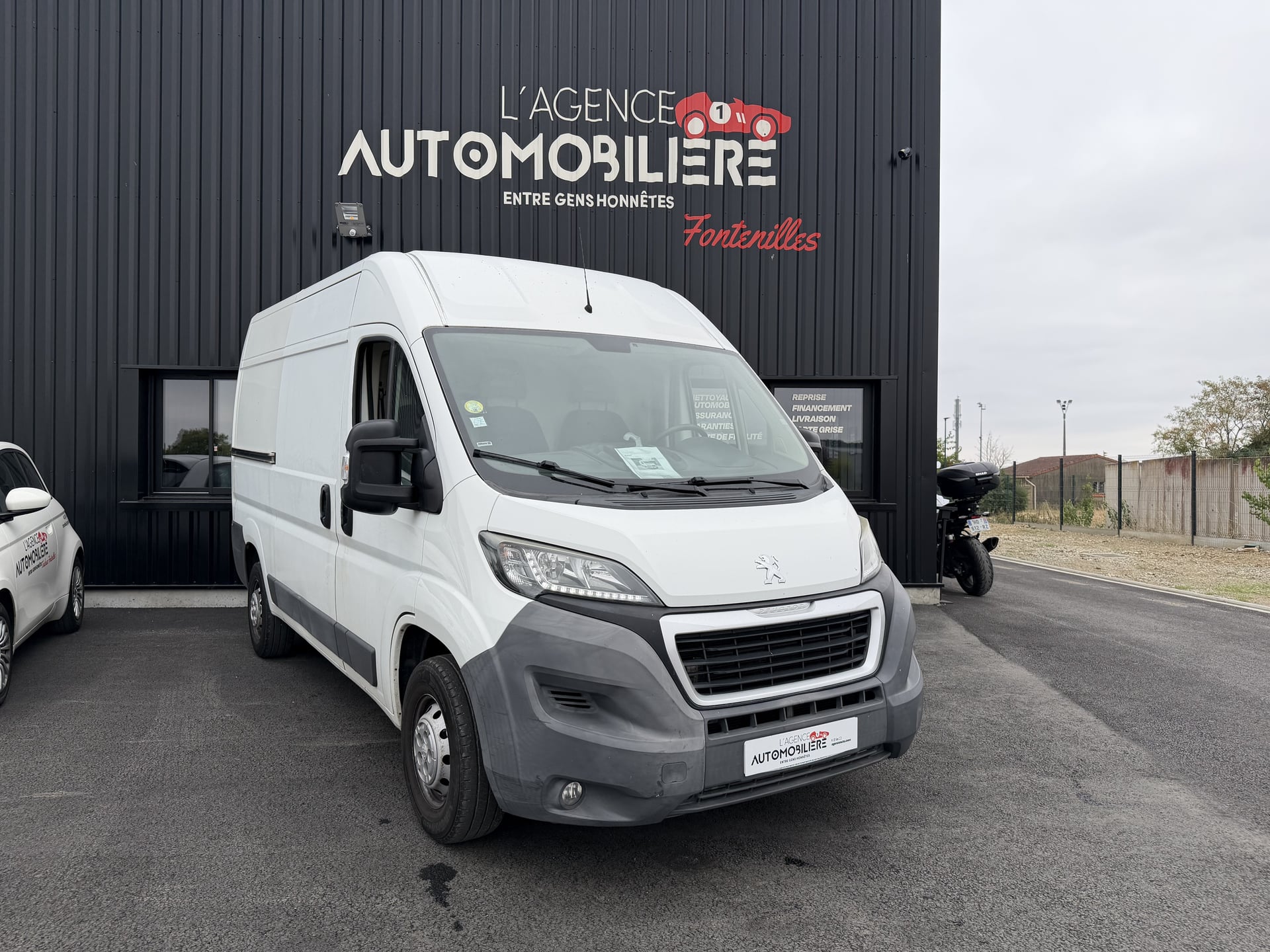 Peugeot Boxer 2.2 HDI 130 L2H2 Garantie 12mois — 2