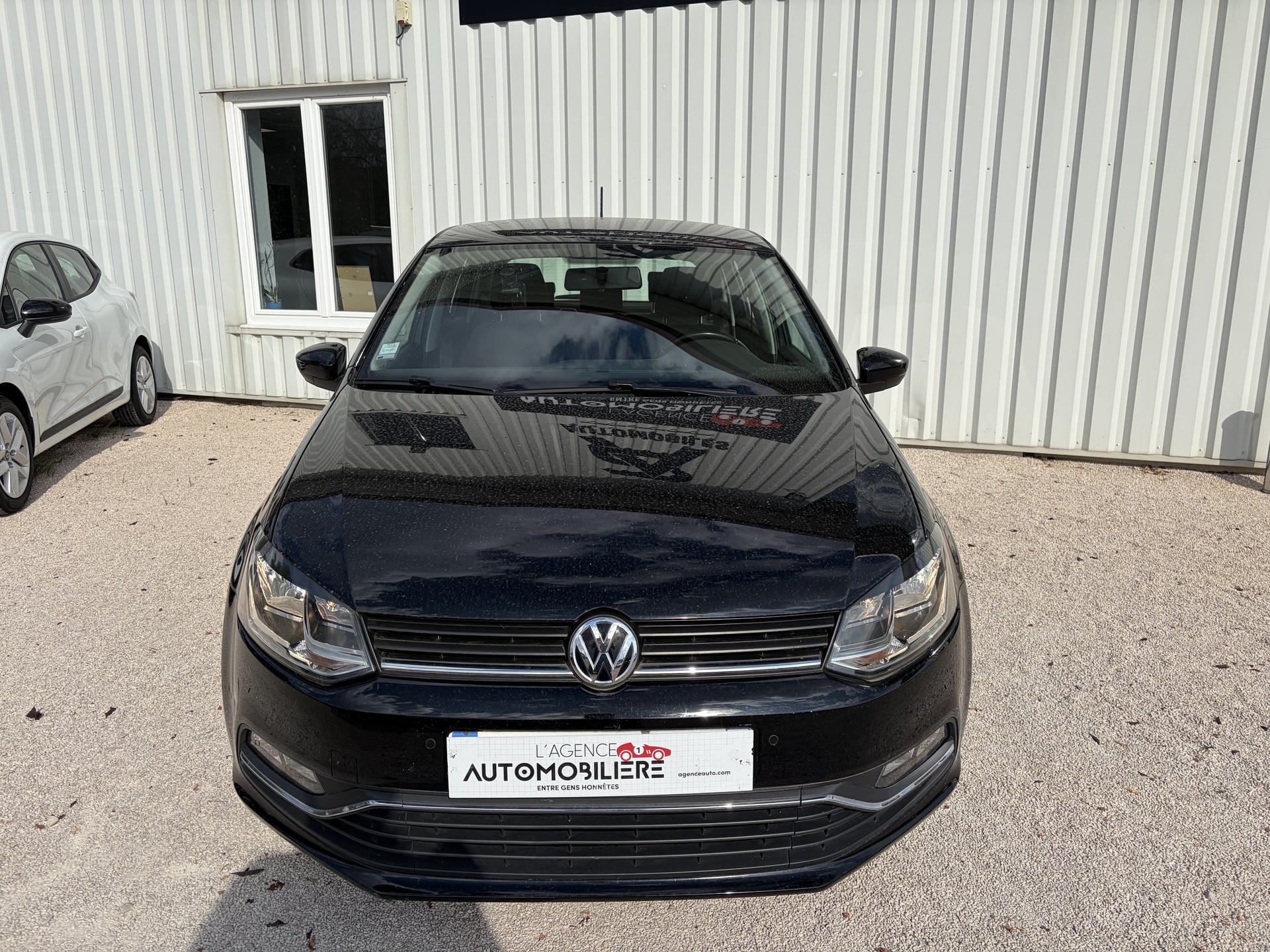 Volkswagen Polo 1.0 MPI - 75cv CONFORTLINE — 2