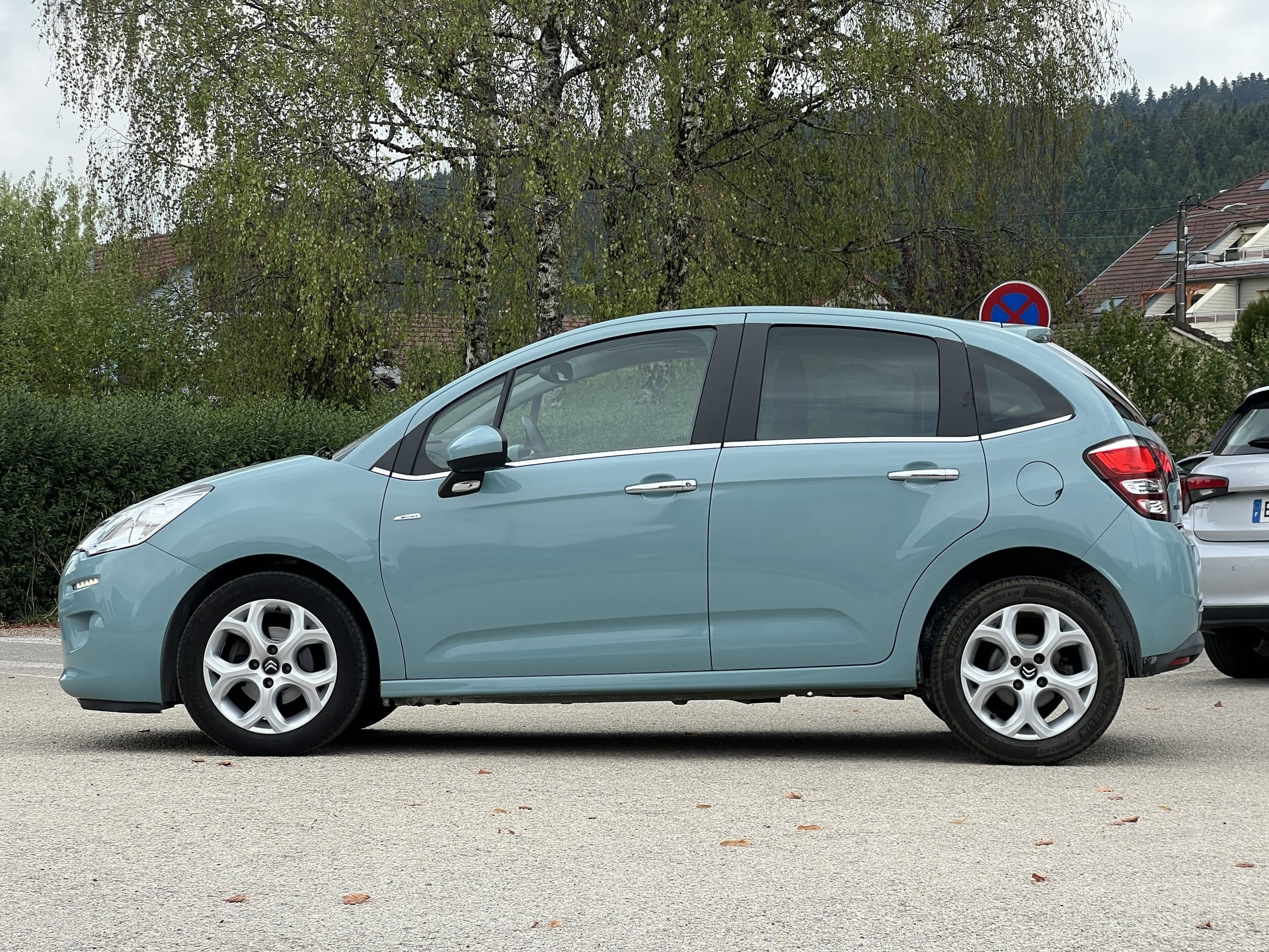 Citroen C3 1.6 Bluehdi 100ch EXCLUSIVE 1ère main — 2