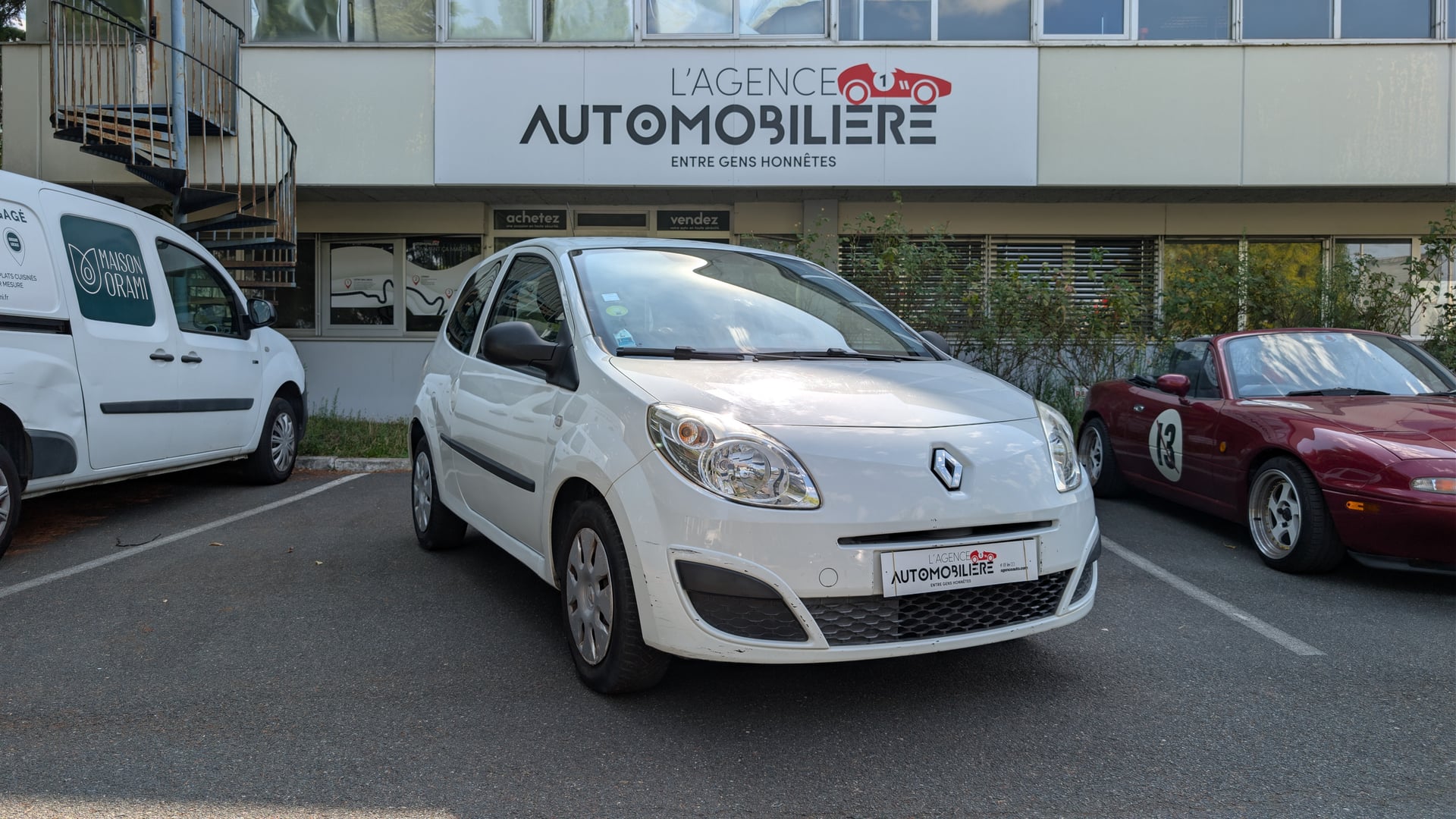 Renault Renault Twingo 2 1.2 16v 75ch Authentique - Distribution neuve