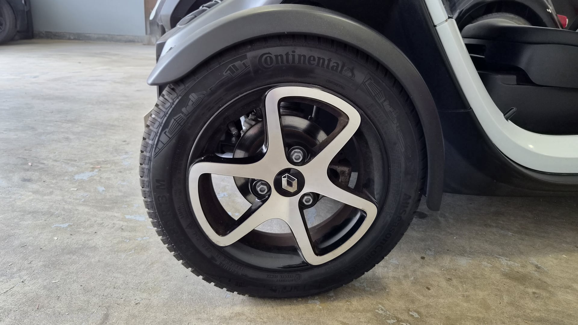 Renault Twizy RENAULT TWIZY INTENS NOIR 45 ACHAT INTEGRAL — 27