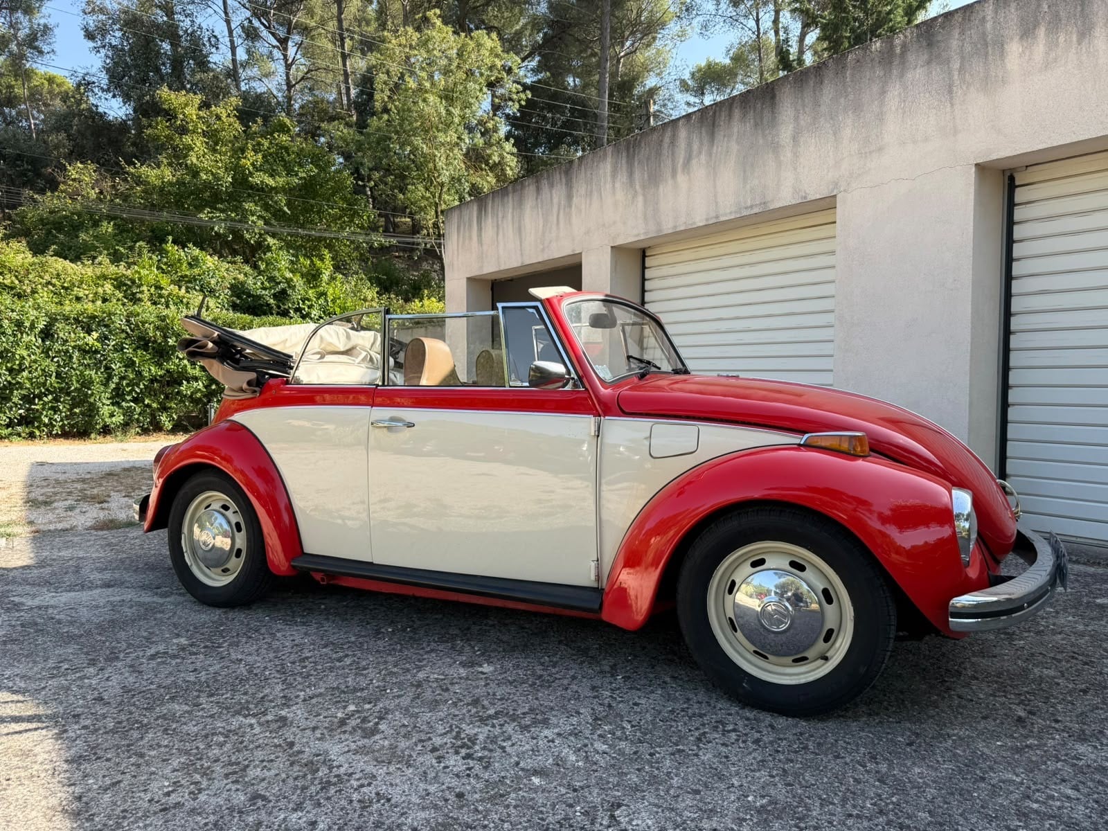 Volkswagen Coccinelle Cabriolet 1302 KARMANN 1.6 50Ch — 2