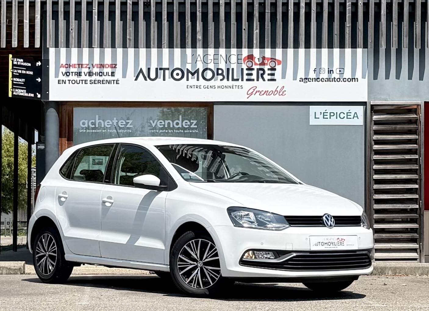 Volkswagen Polo V 1.2 TSi 90ch Allstar 5p / 1°Main - CarPlay — 2