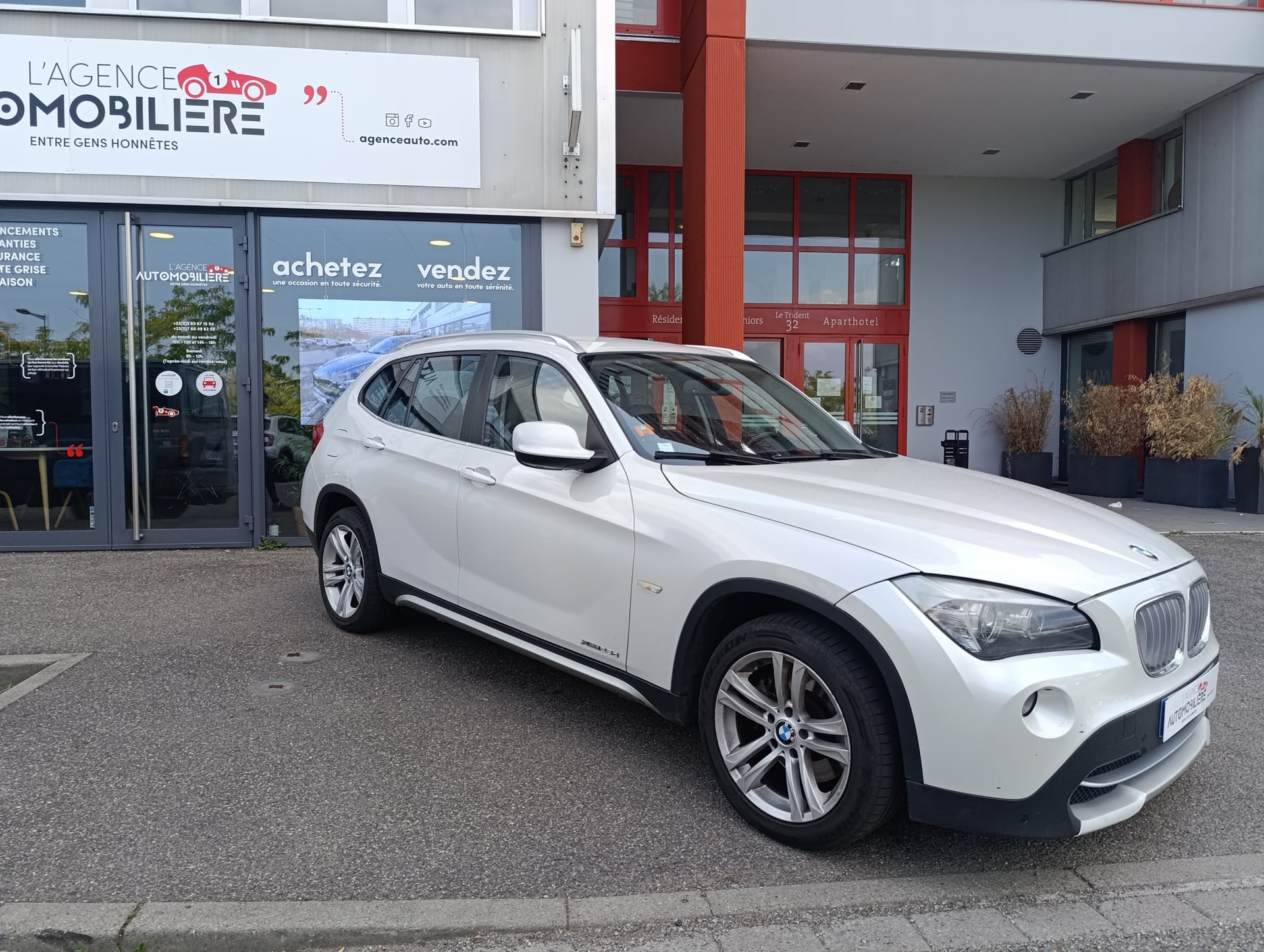BMW X1 23d xDrive 2.0 d Steptronic 204 cv Confort - Vidange Boîte OK — 2