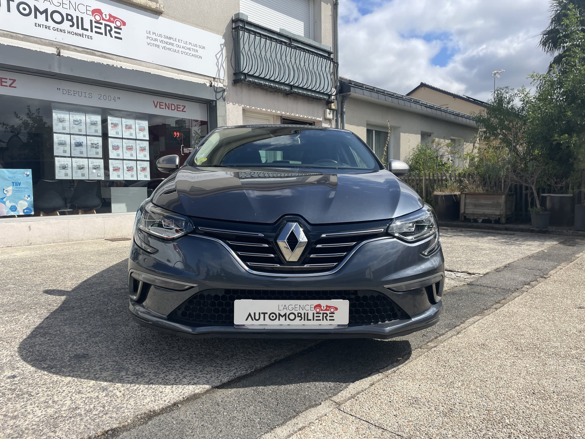 Renault Megane IV GT LINE Blue dci 115cv - Entretien Renault — 2