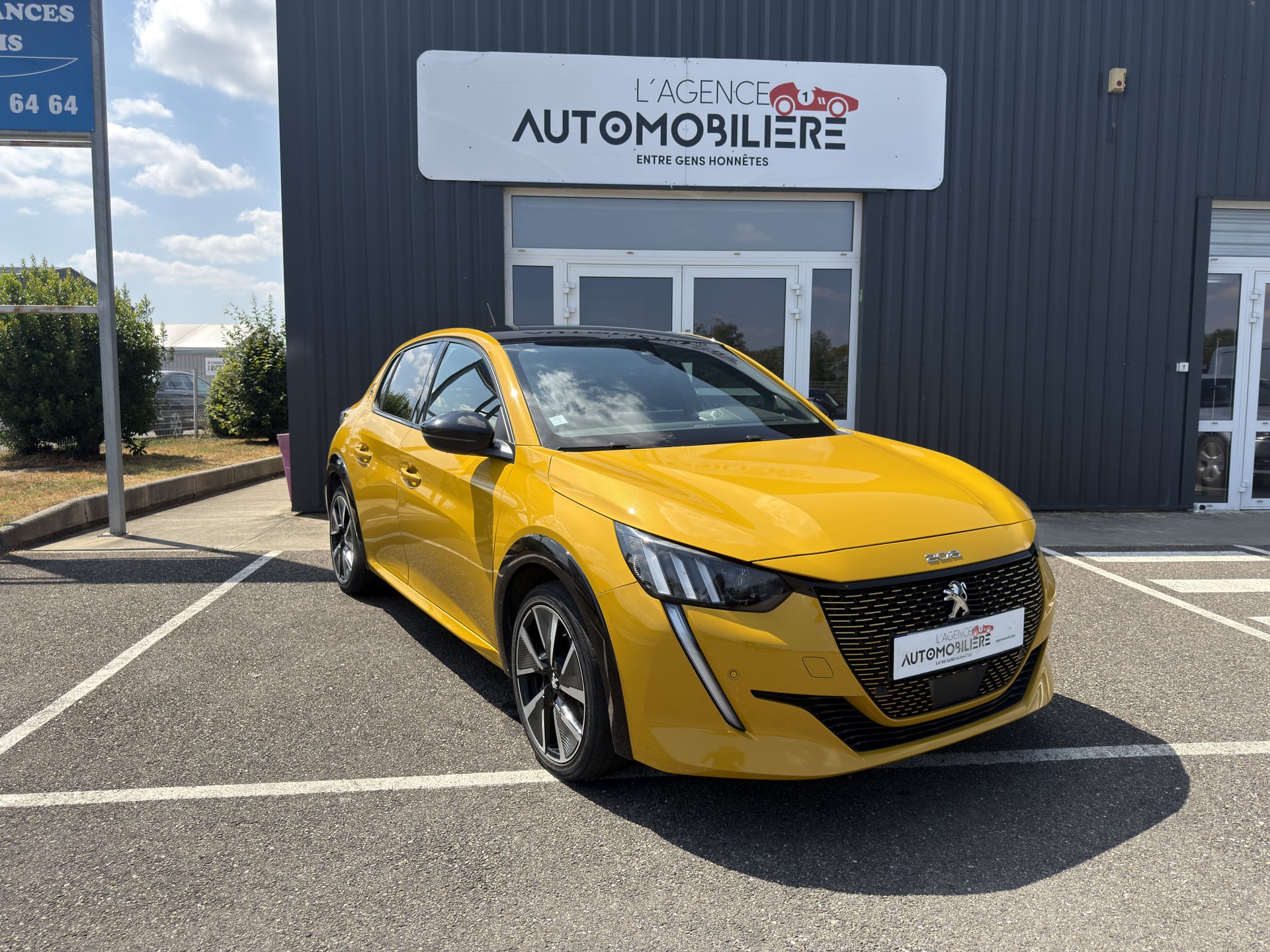 Peugeot Peugeot E-208 (2e Generation) 136 CH 50 kWh GT Line