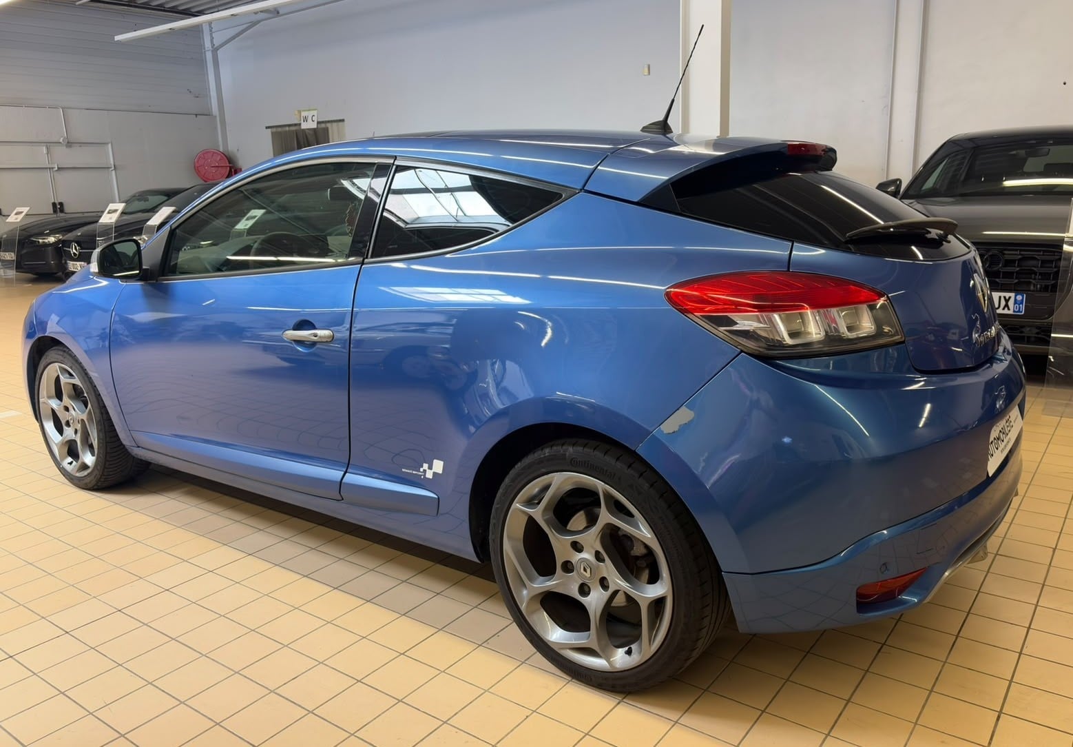 Renault Megane coupe 2.0 dCi 160ch FAP GT — 2