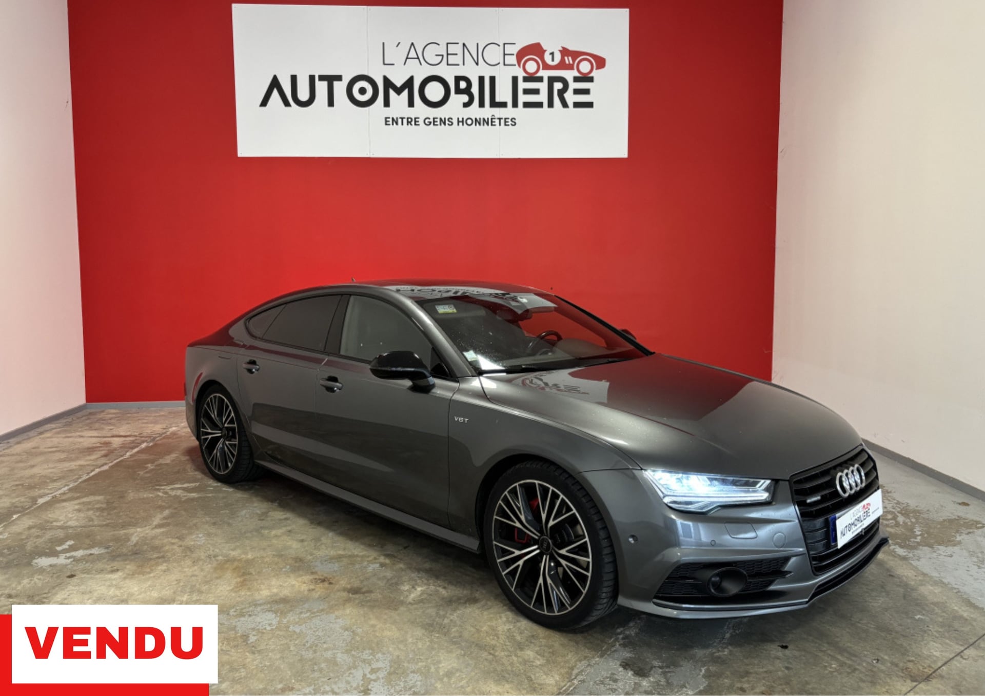 Audi A7 AUDI A7 (2) SPORTBACK V6 3.0 BITDI 326 COMPETITION QUATTRO TIPTRONIC 8 + toit ouvrant + ATTELAGE