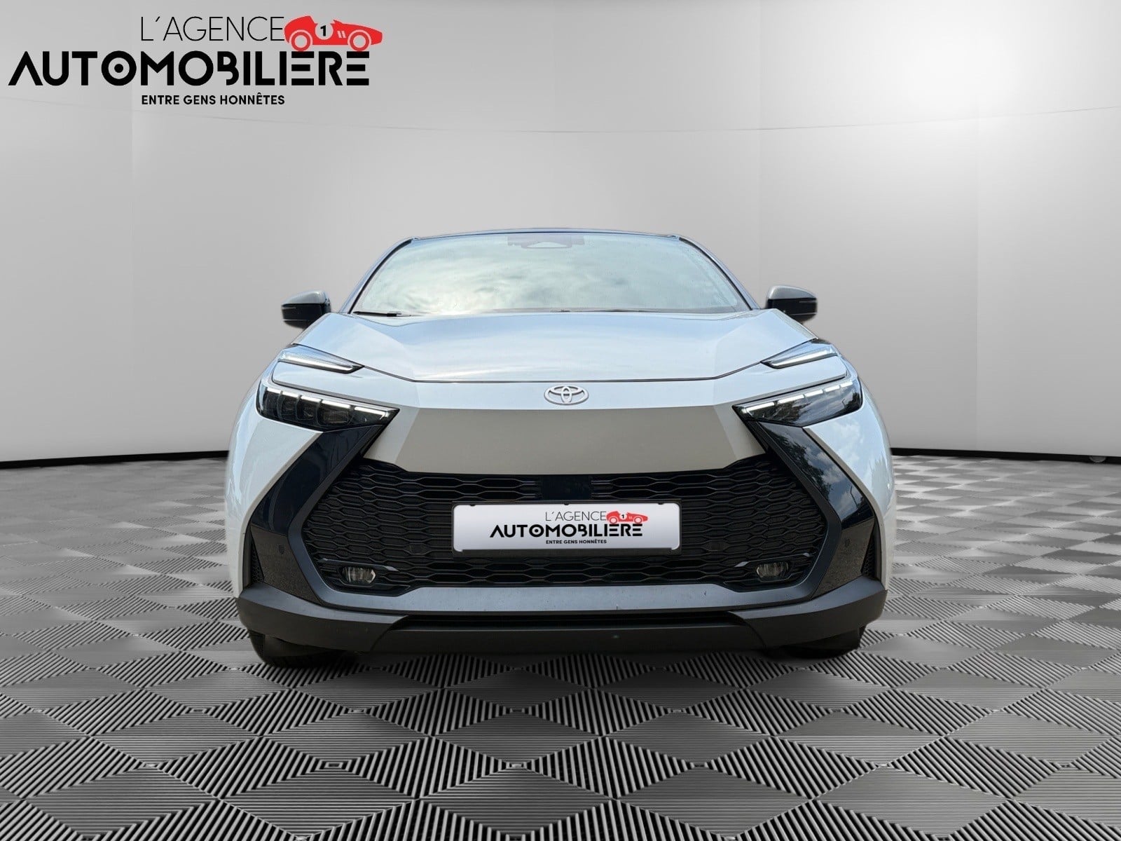 Toyota C-HR C-HR 2.0 Hybride 200ch Collection MY25 — 2