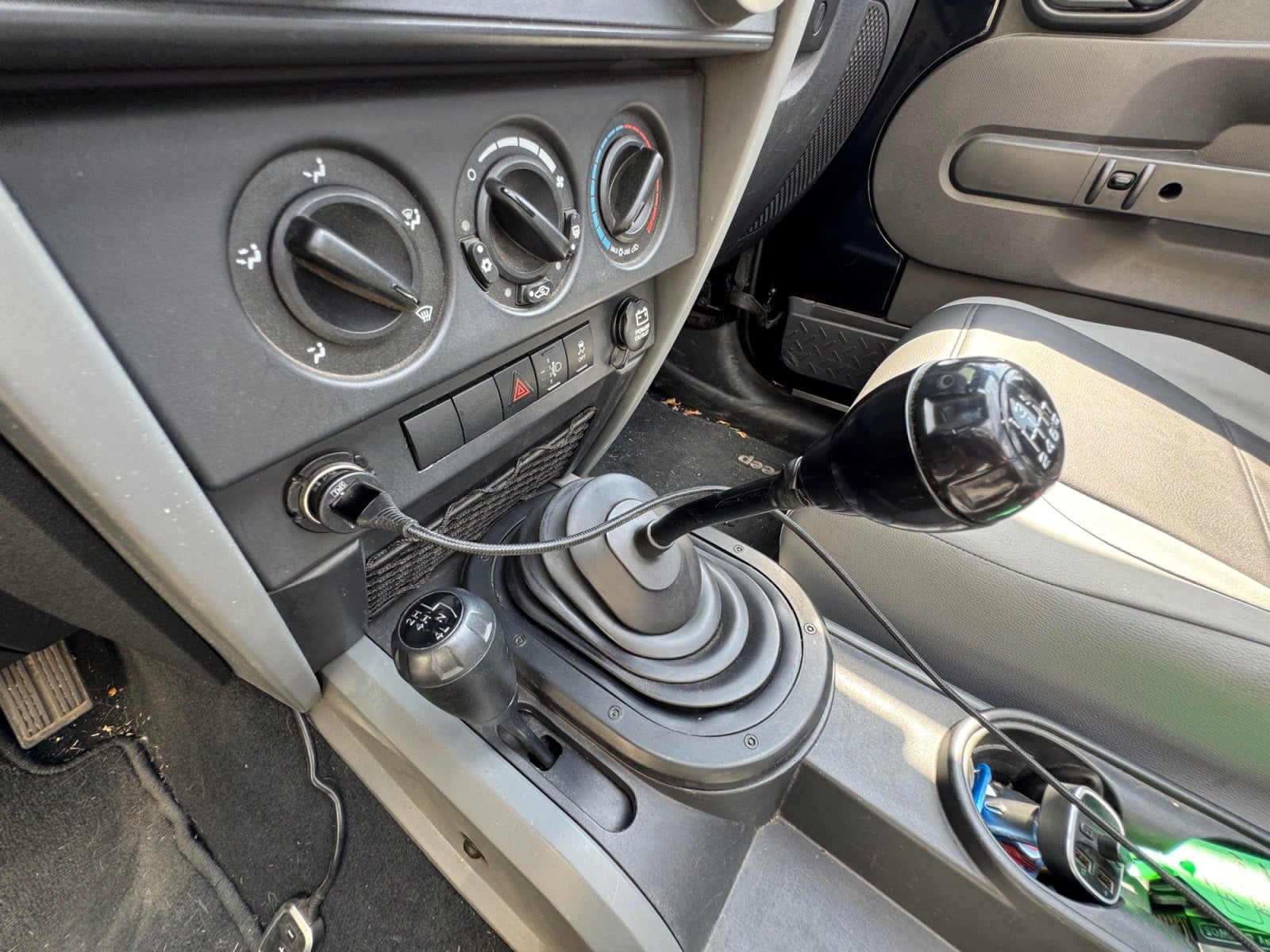 Jeep Wrangler Unlimited 2.8 CRD 177ch FAP Sahara — 20