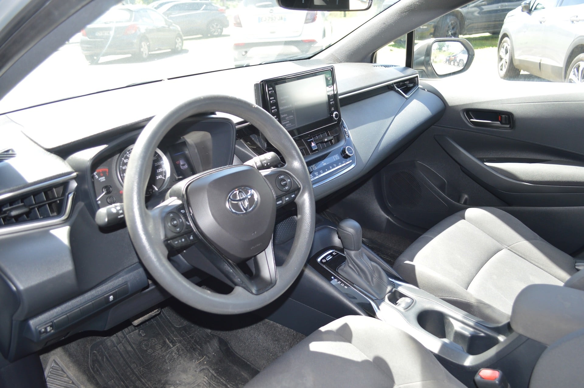 Toyota Corolla HYBRIDE 122H 5CV DYNAMIC — 14