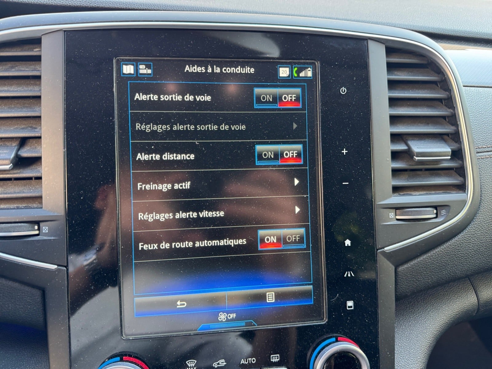 Renault Talisman 1.6 TCe 150ch energy Intens EDC — 28