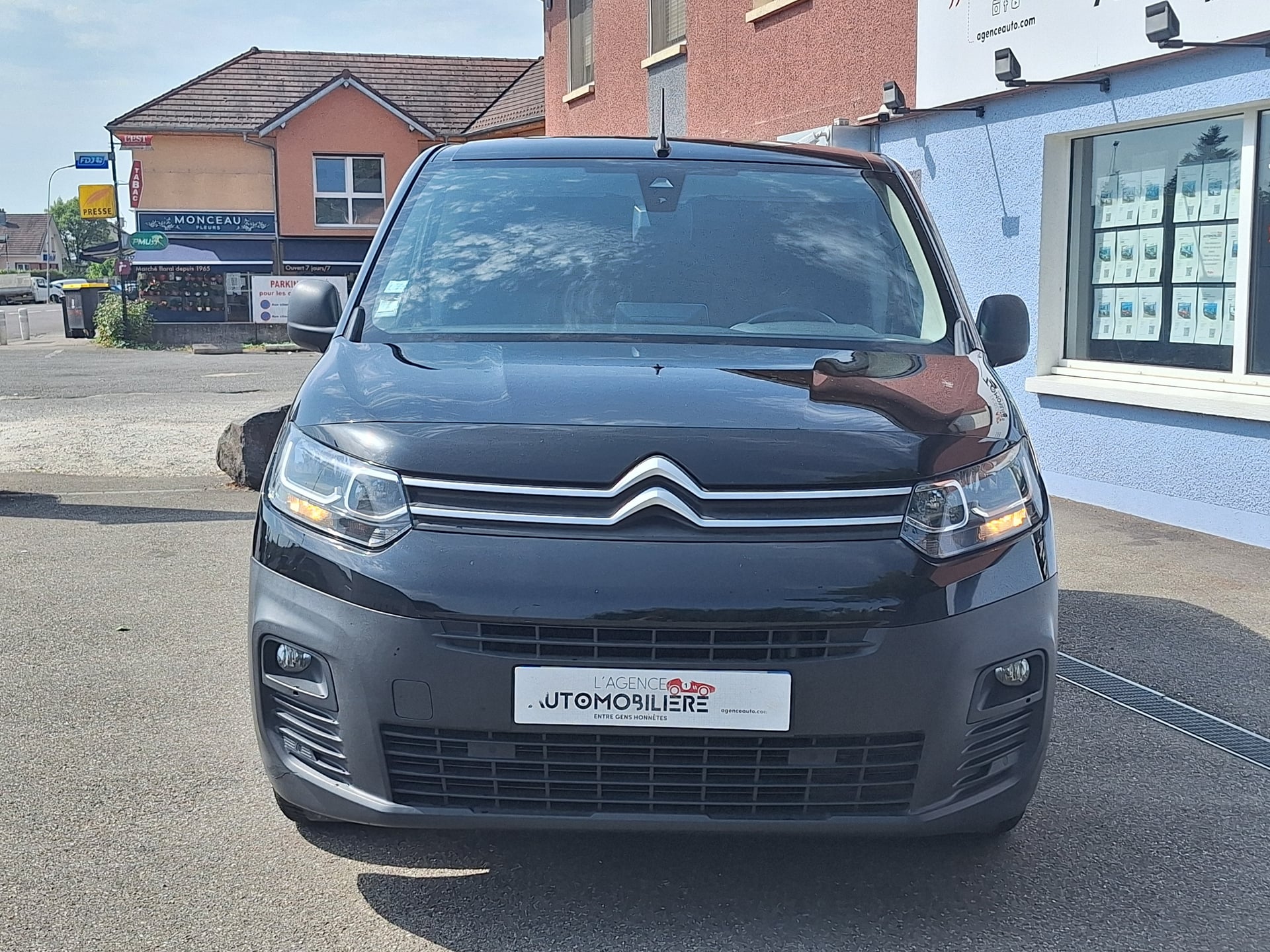 Citroen Berlingo M 650 kg 1.5 BlueHDi 100 ch 1ère main — 2