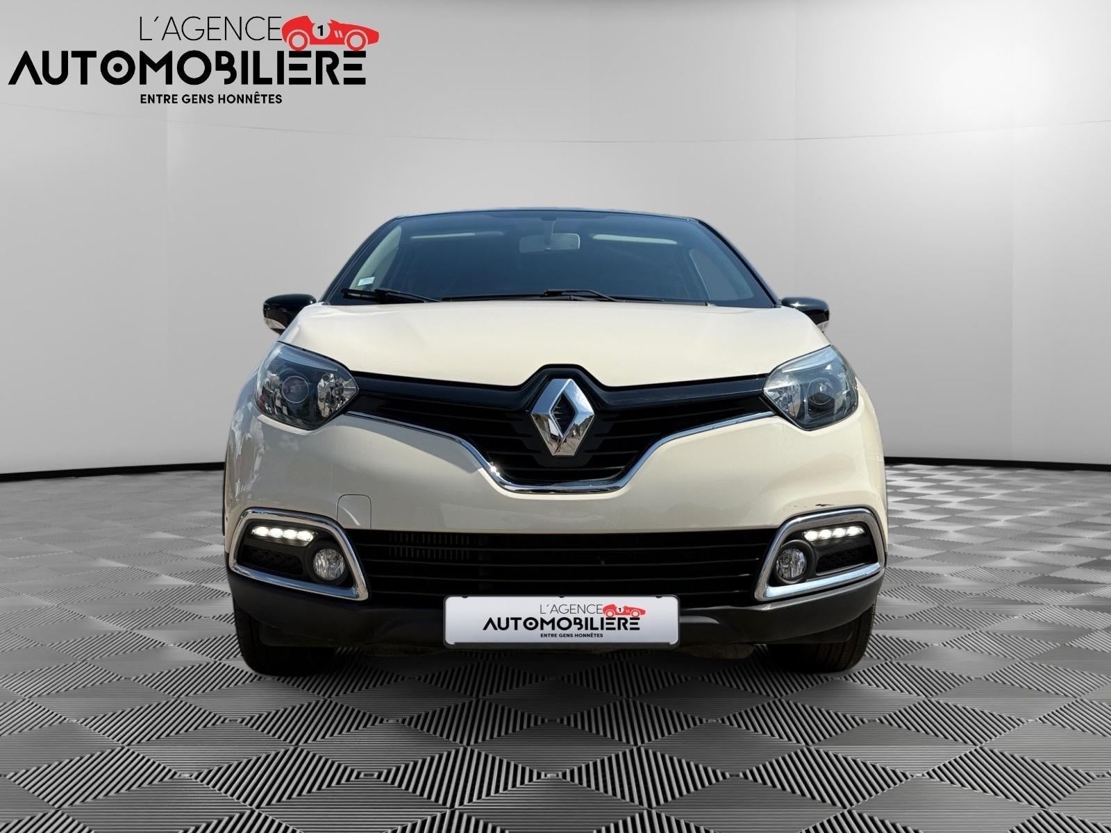 Renault Captur 1.2 TCe 120ch Stop&Start energy Intens — 2