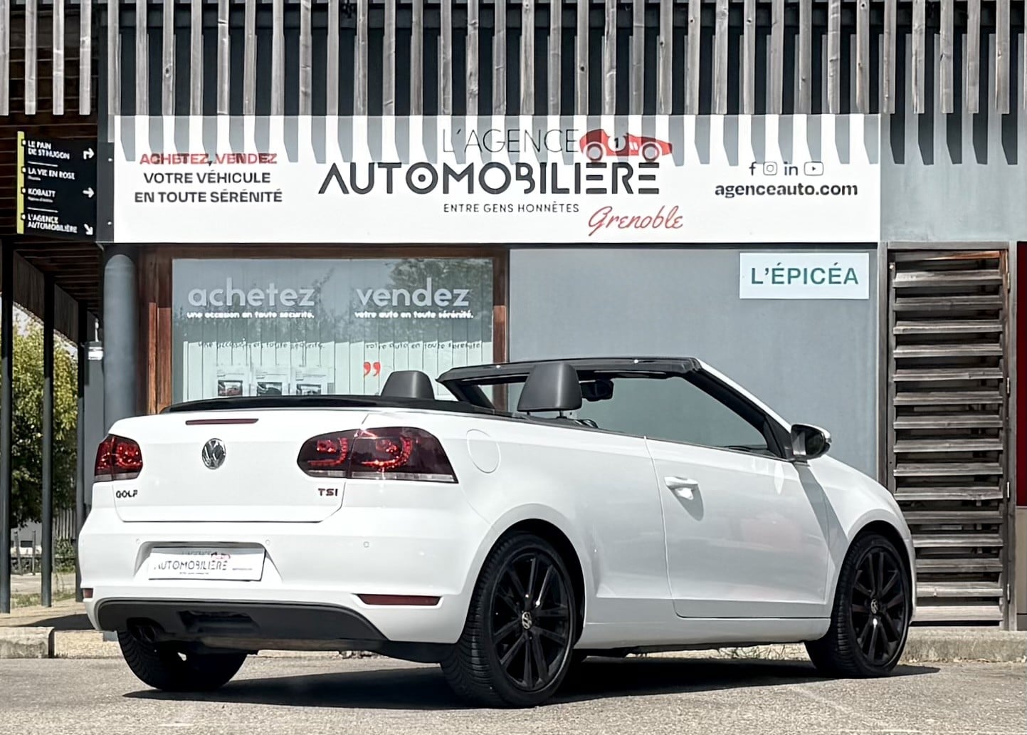 Volkswagen Golf VI Cabriolet 1.4 TSI 160ch Carat / GPS - Xénon — 2