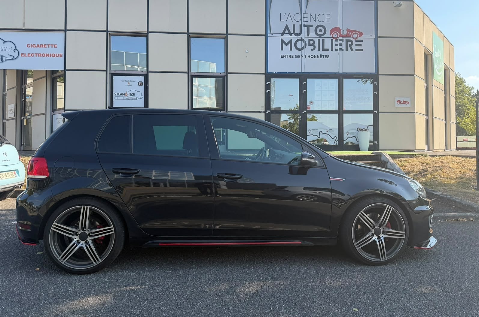 Volkswagen Golf 2.0 TSI 210 GTI — 2