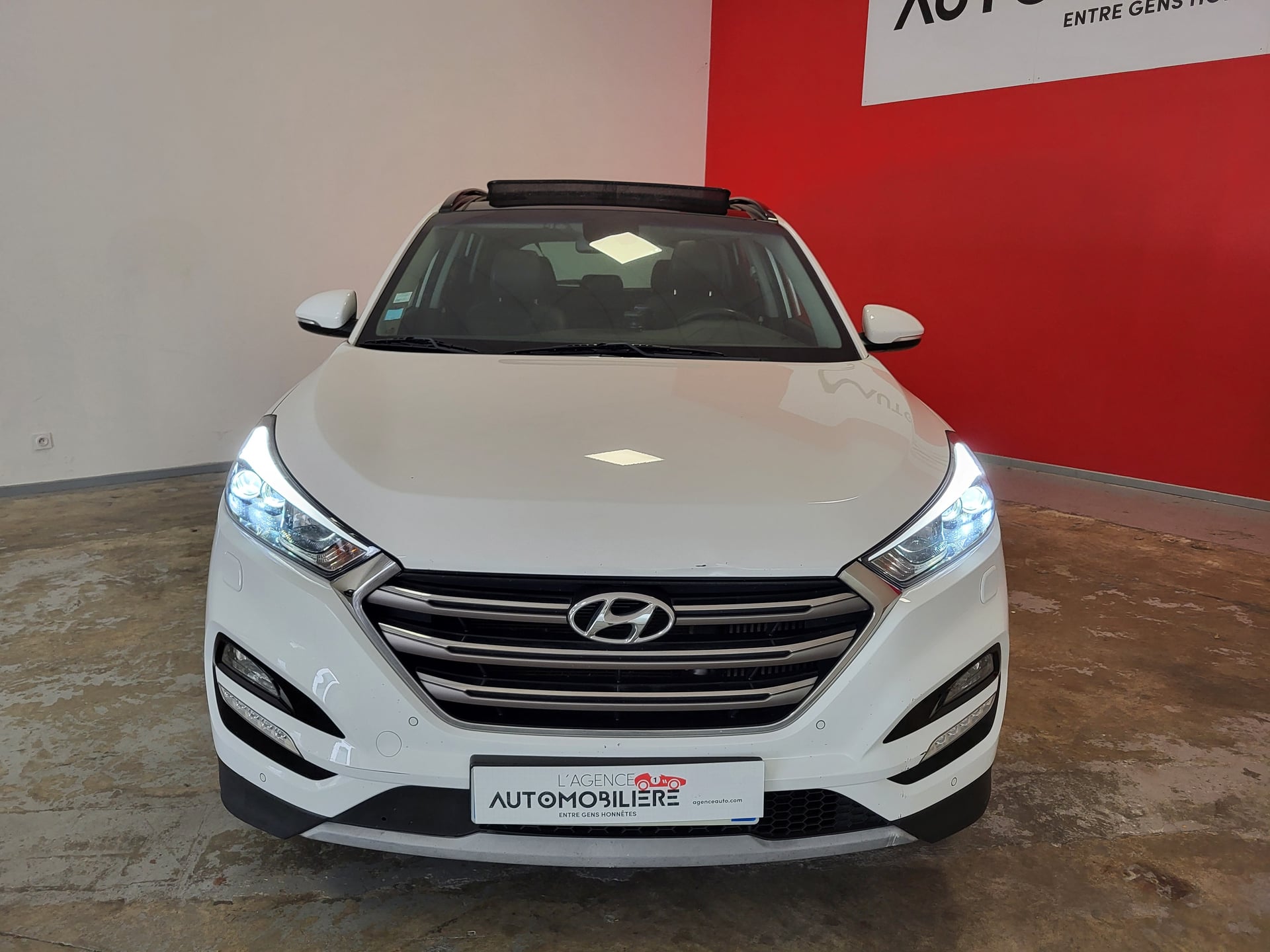 Hyundai Tucson 2.0 CRDI 185 4WD BVA EXECUTIVE + TOIT OUVRANT + ATTELAGE — 2