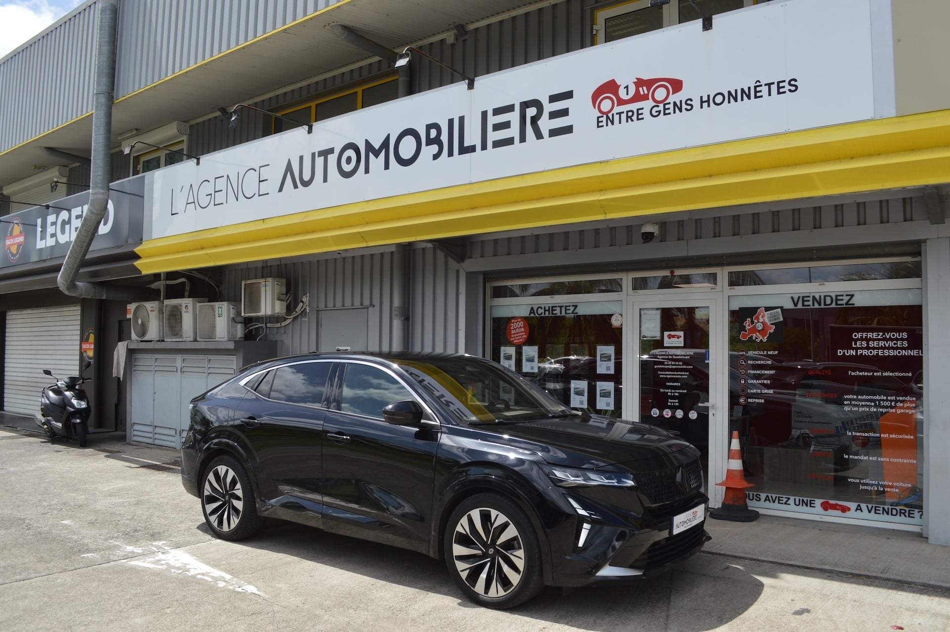 Renault Rafale 1.2 E-TECH FULL HYBRID 200 TECHNO