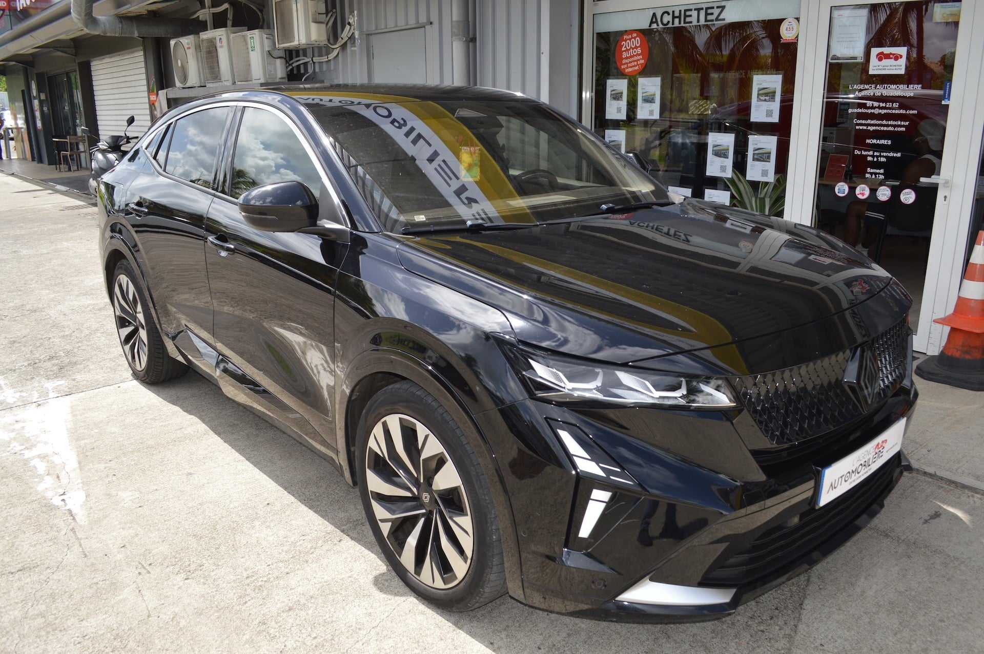 Renault Rafale 1.2 E-TECH FULL HYBRID 200 TECHNO — 2