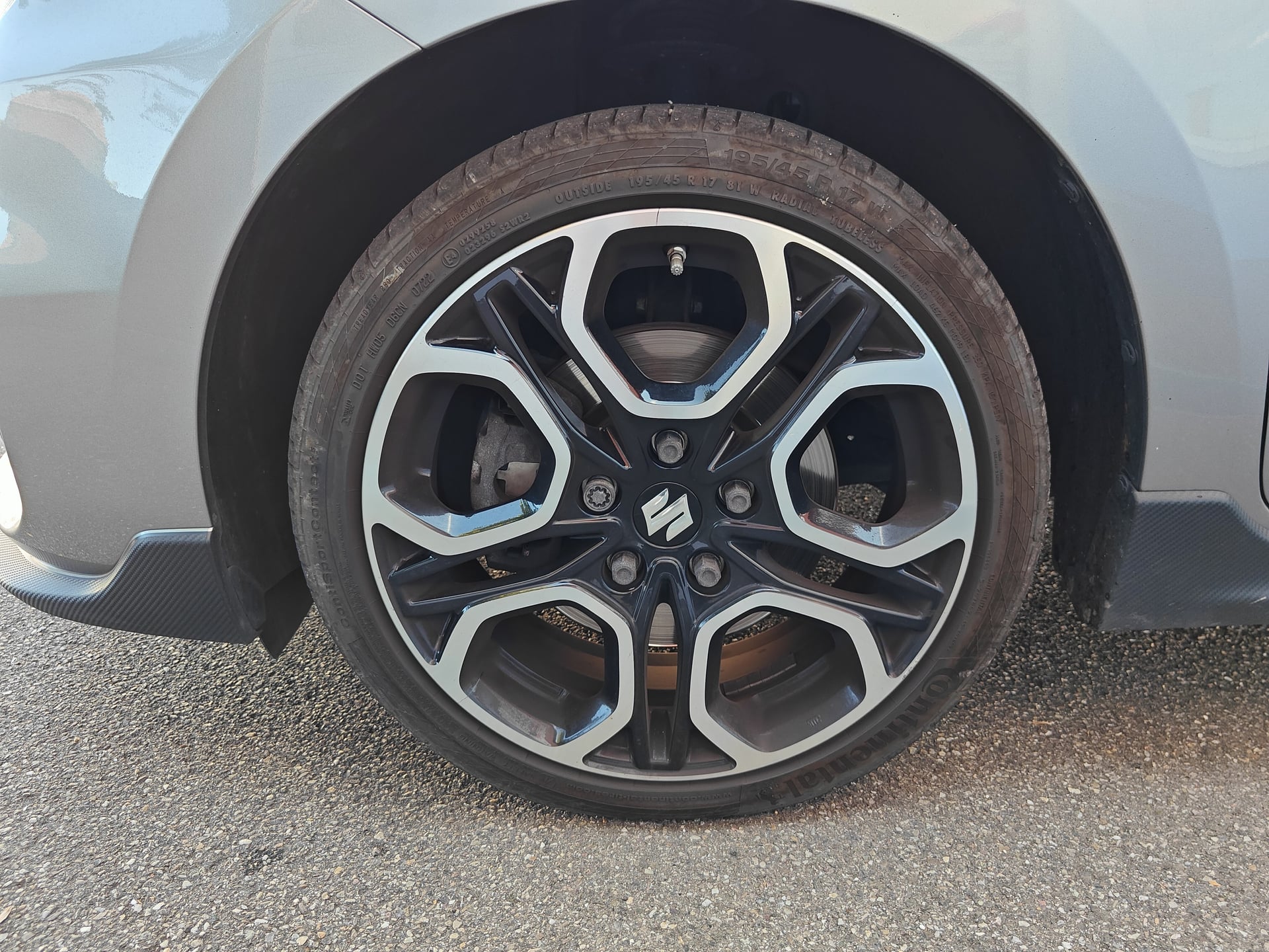 Suzuki Swift 1.4 Boosterjet Hybrid 129ch Sport Euro6d-T — 40