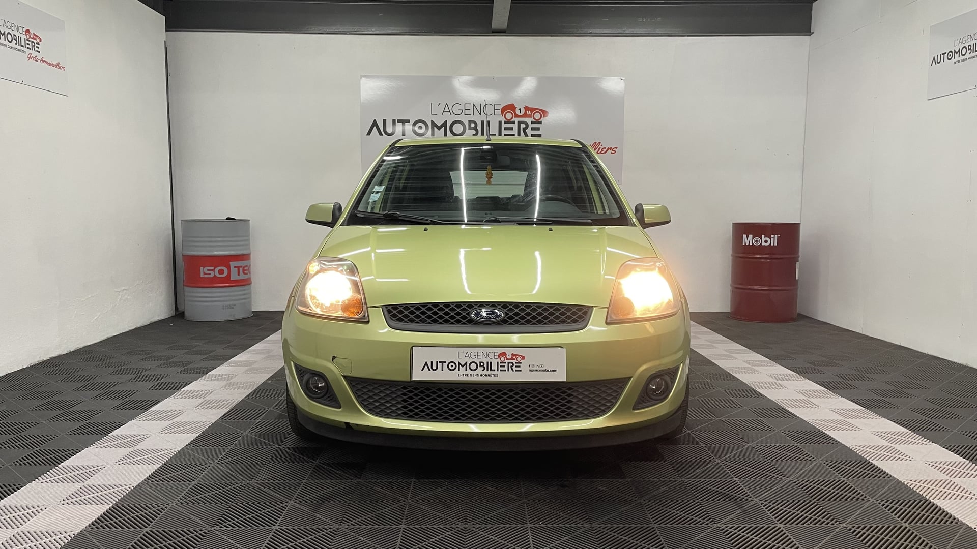 Ford Fiesta 1.4 16v 80ch Ghia Durashift 5p — 2