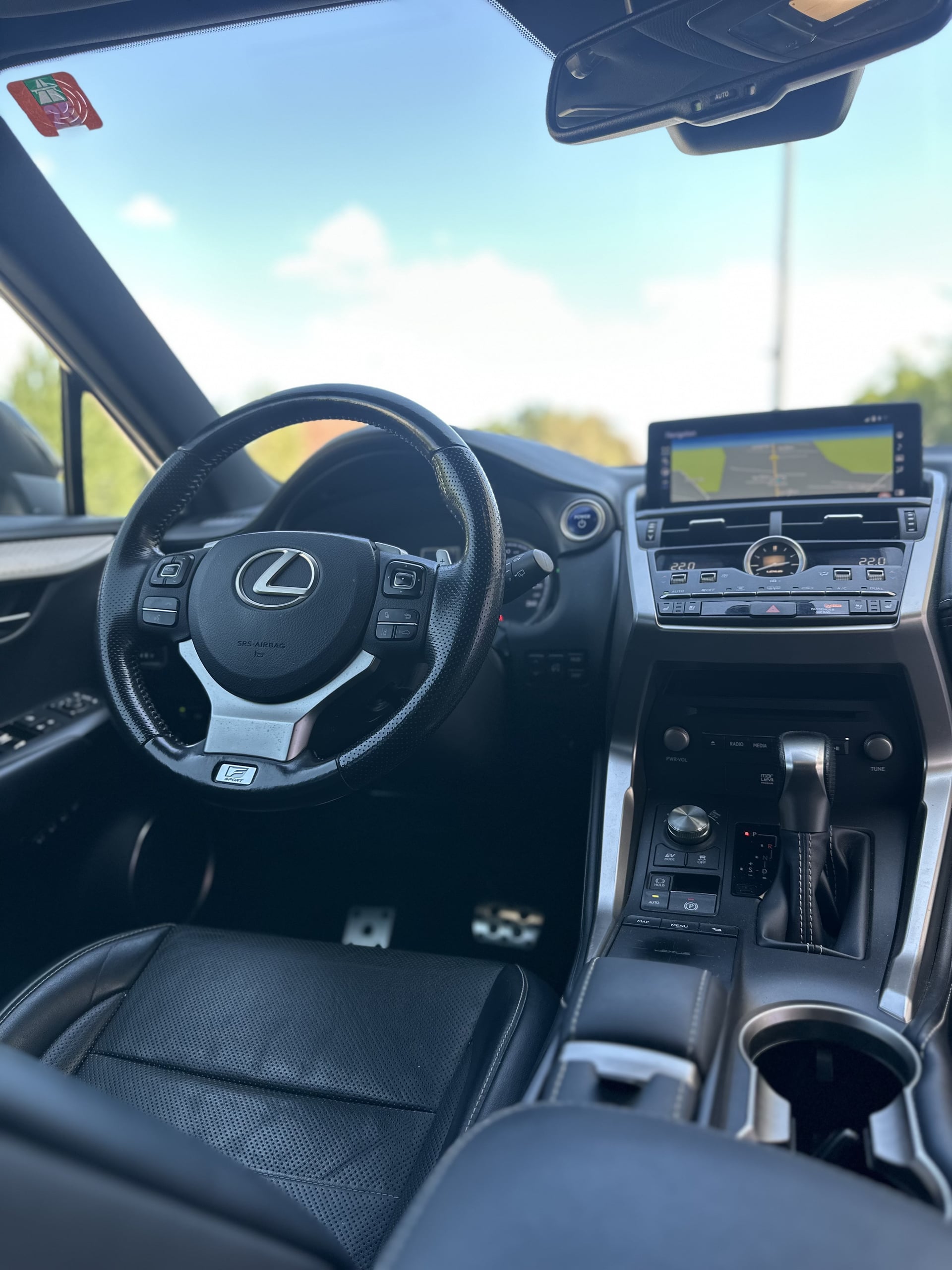 Lexus NX 300h 2.5 VVT-i 197 Hybrid AWD E-CVT F-Sport Executive — 39