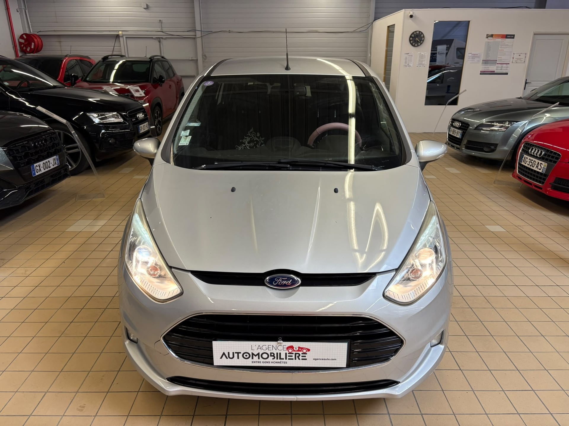 Ford B-Max 1.6 Ti-VCT 105 TITANIUM POWERSHIFT A 6.0cv — 2