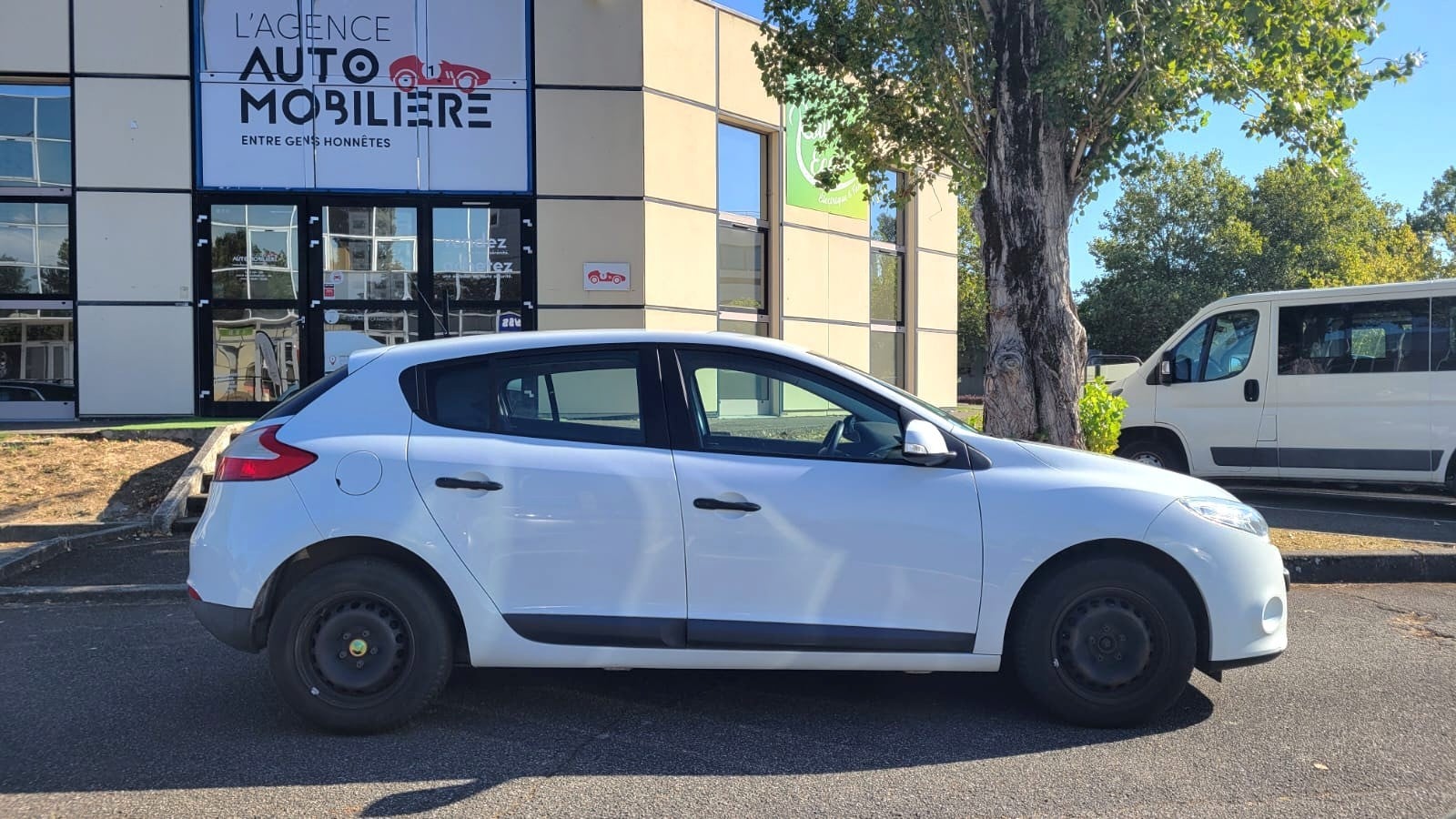 Renault Megane 1.5 DCI 90 ZEN — 2