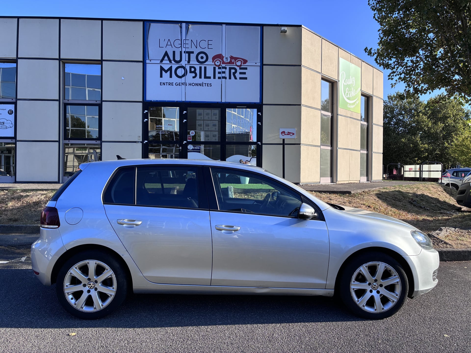 Volkswagen Golf 6 1.6TDI 90CH - Embrayage et distribution fait — 2