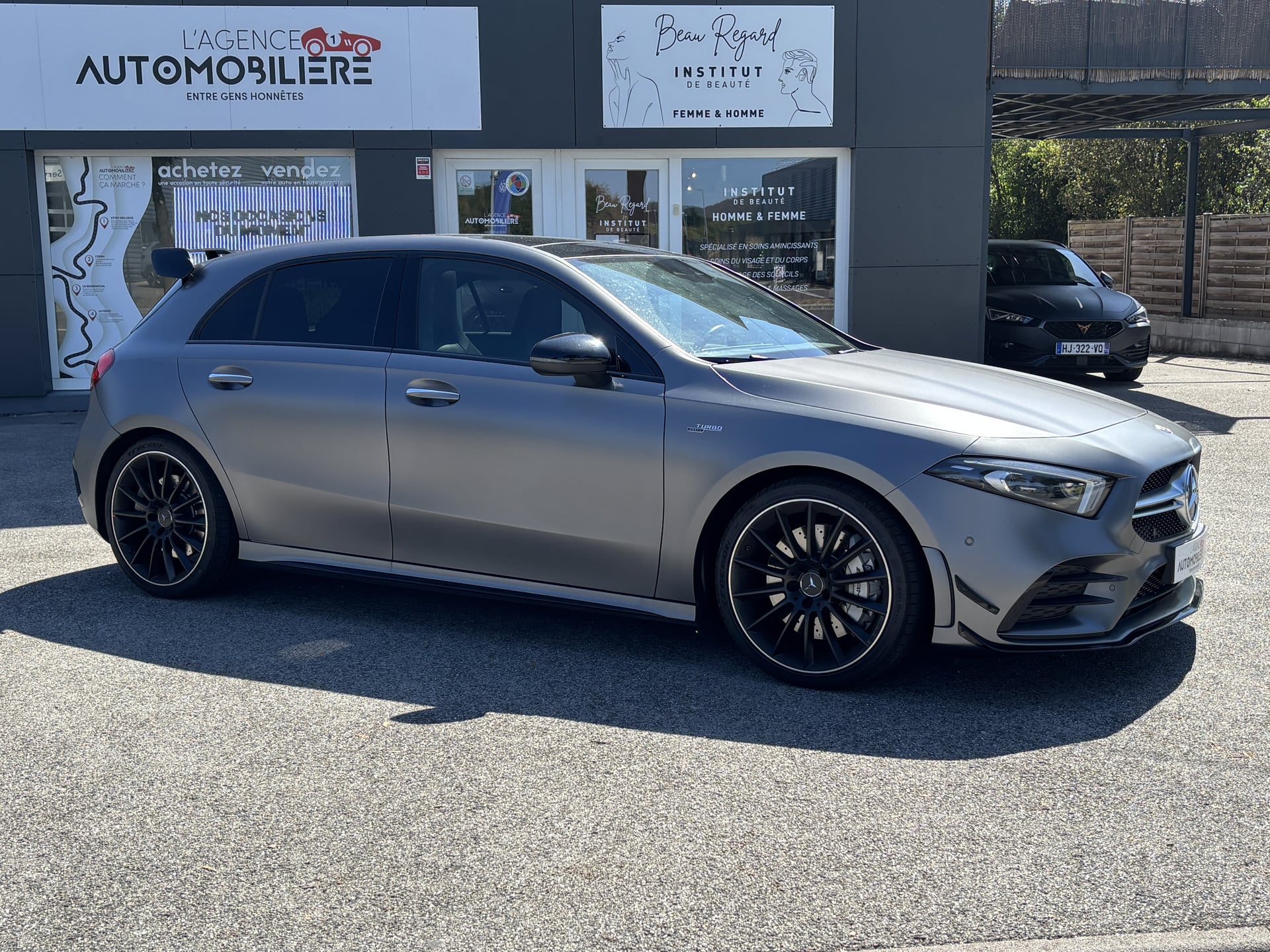 Mercedes-Benz Classe A 35 AMG 306 ch 4MATIC 7G-DCT - PACK AERO -TOIT OUVRANT - HIFI BURMESTER — 2