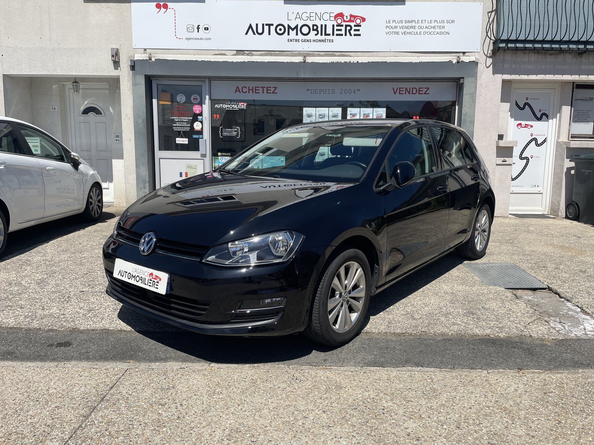 Volkswagen Golf VII 1.6 TDI 105 cv - Confortline Business — 1