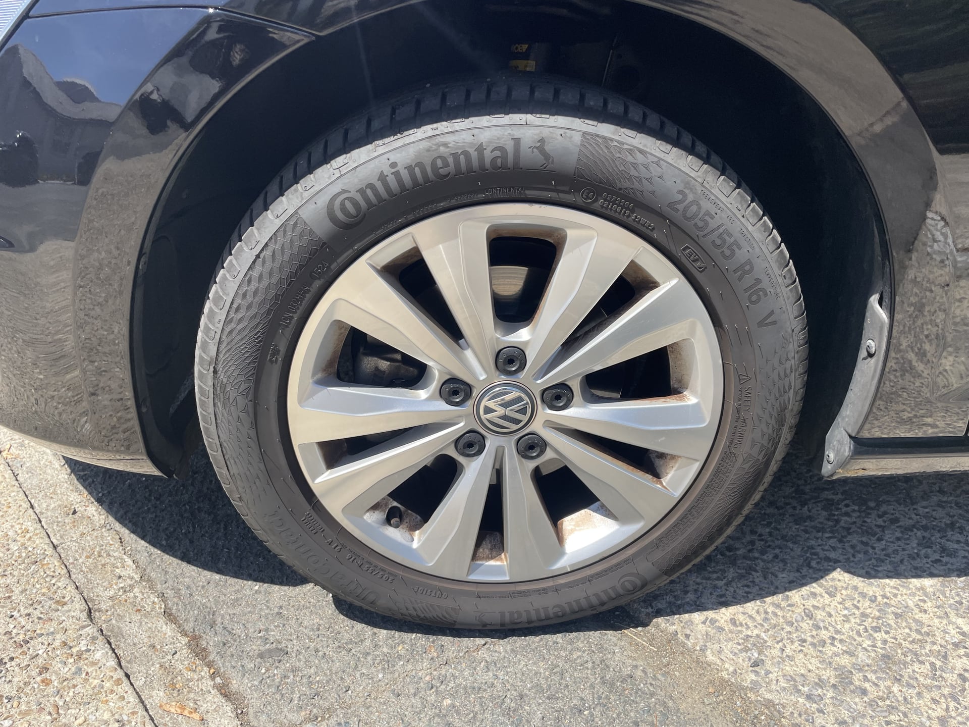 Volkswagen Golf VII 1.6 TDI 105 cv - Confortline Business — 24