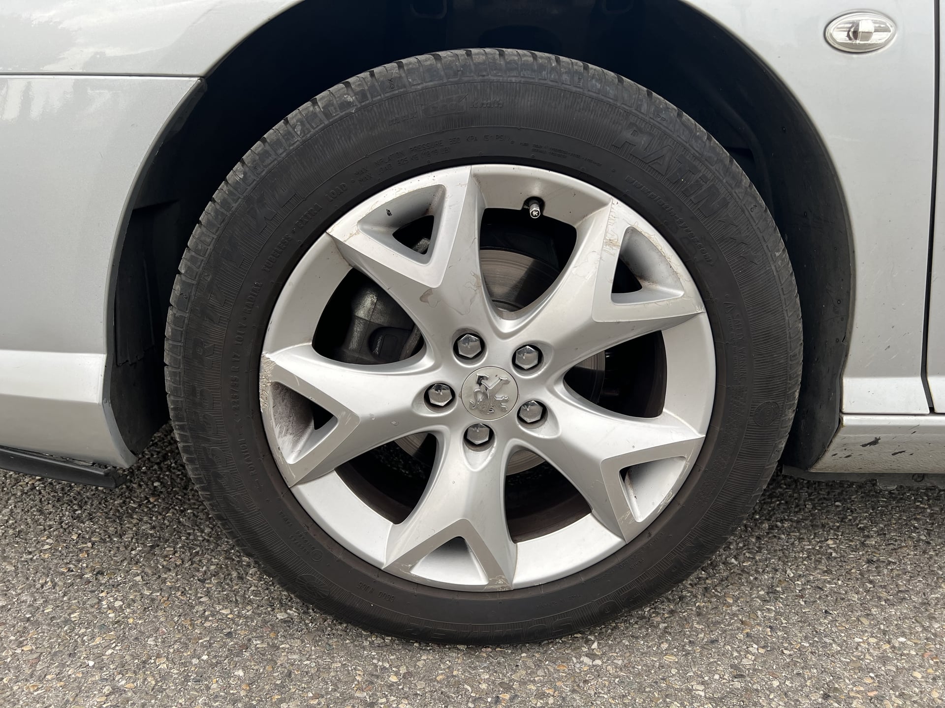 Peugeot 407 1.8 116 ch EXECUTIVE — 18