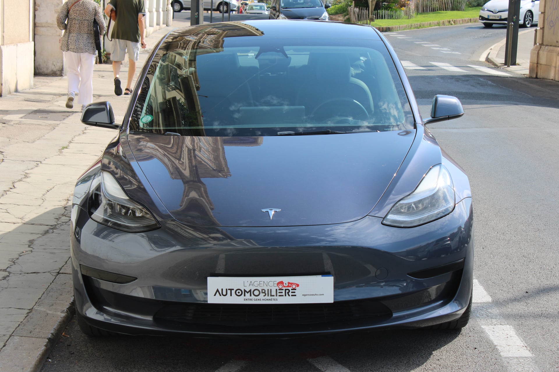 Tesla Model 3 283 STANDARD RANGE RWD PREMIUM ( Sièges chauffants, Toit panoramique ... ) — 2