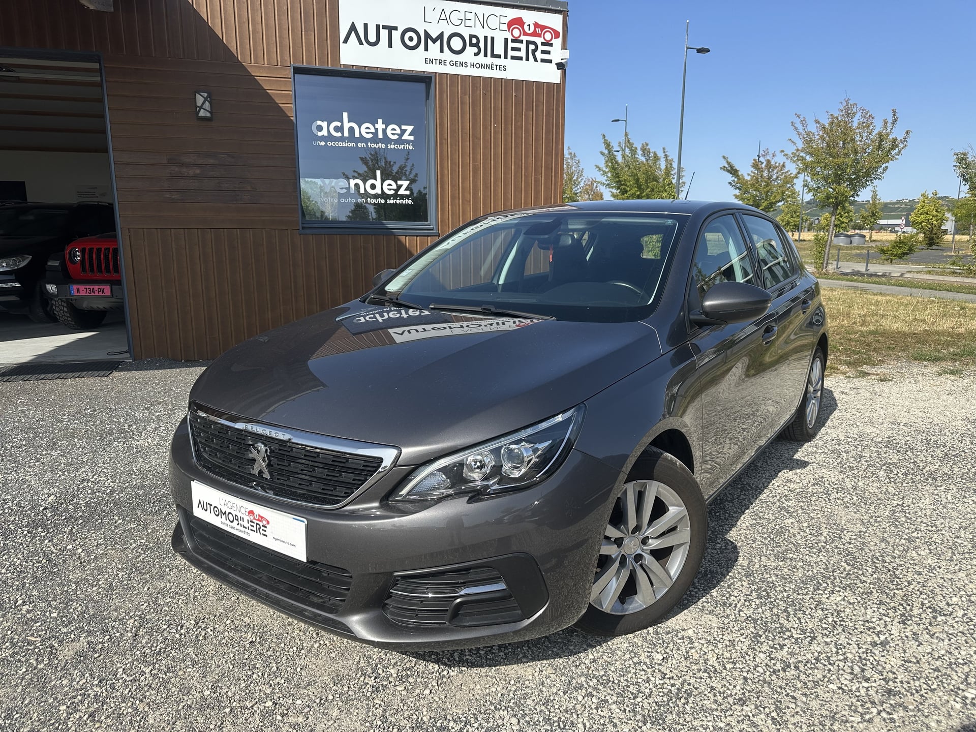 Peugeot 308 Phase II 1.5 BLUE HDi S&S 102 CH
