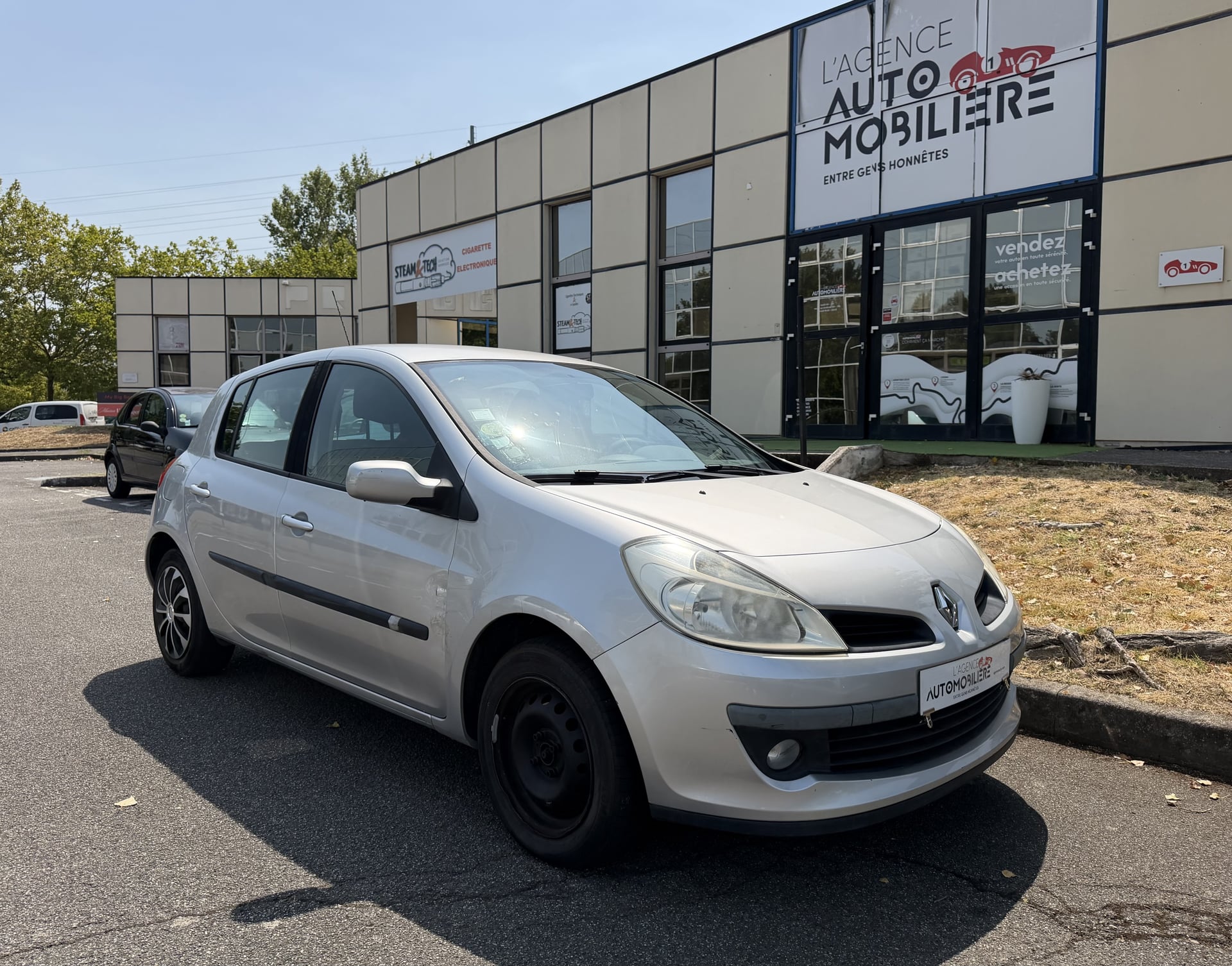 Renault Clio 1.6 110 CV - Boite automatique