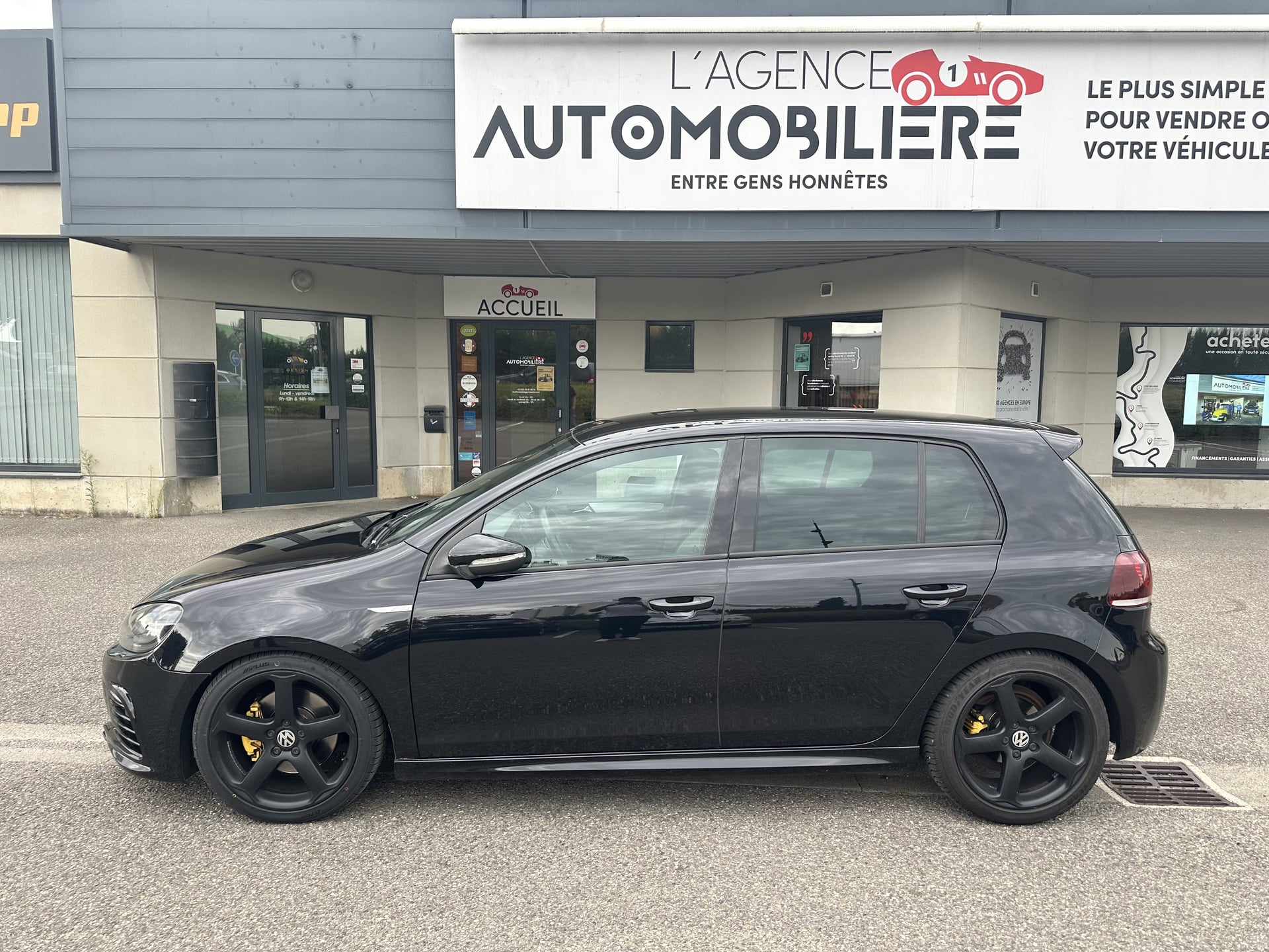 Volkswagen Golf 1.4 160ch 160 Carat — 2