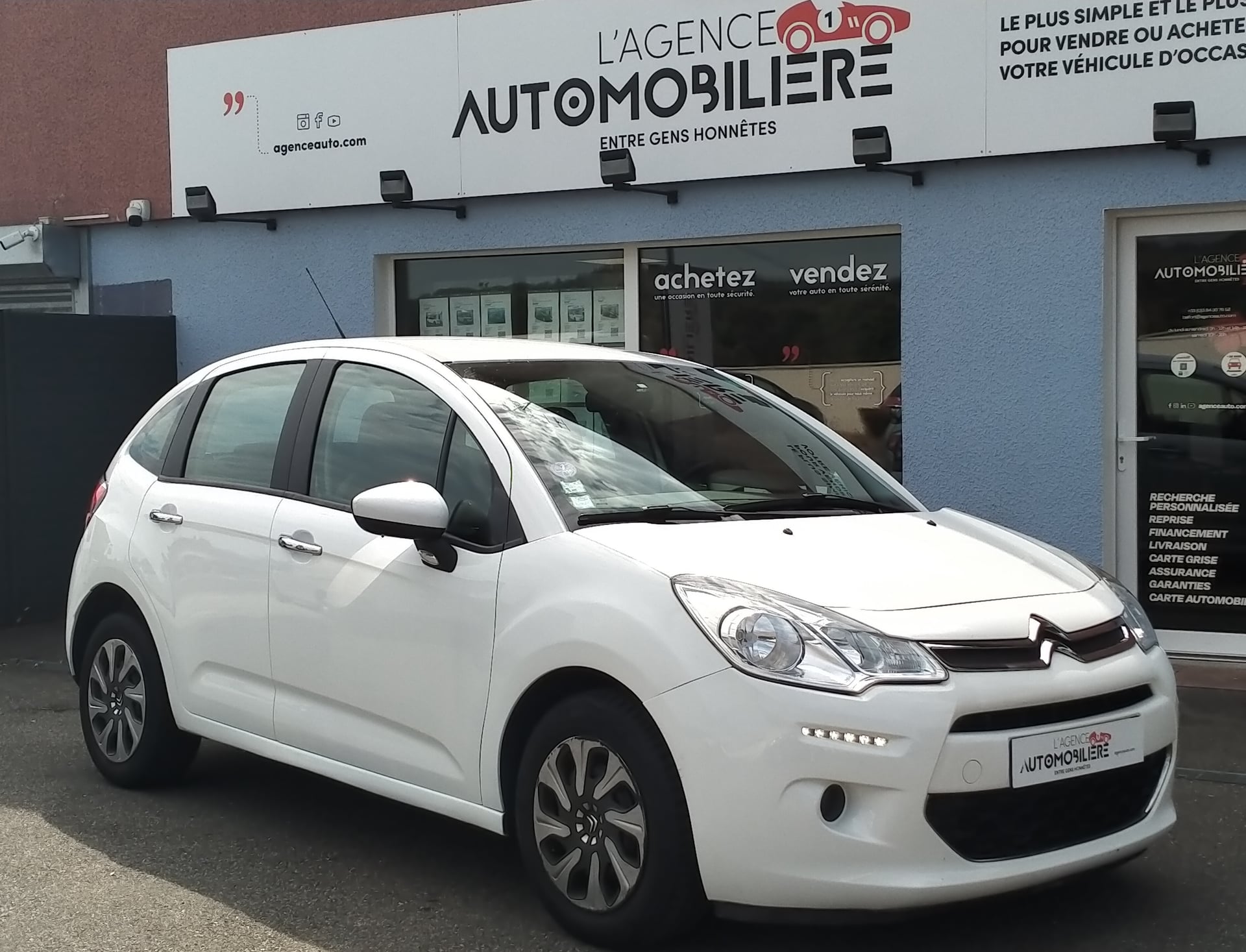 Citroen C3 1.2 PureTech Confort — 1