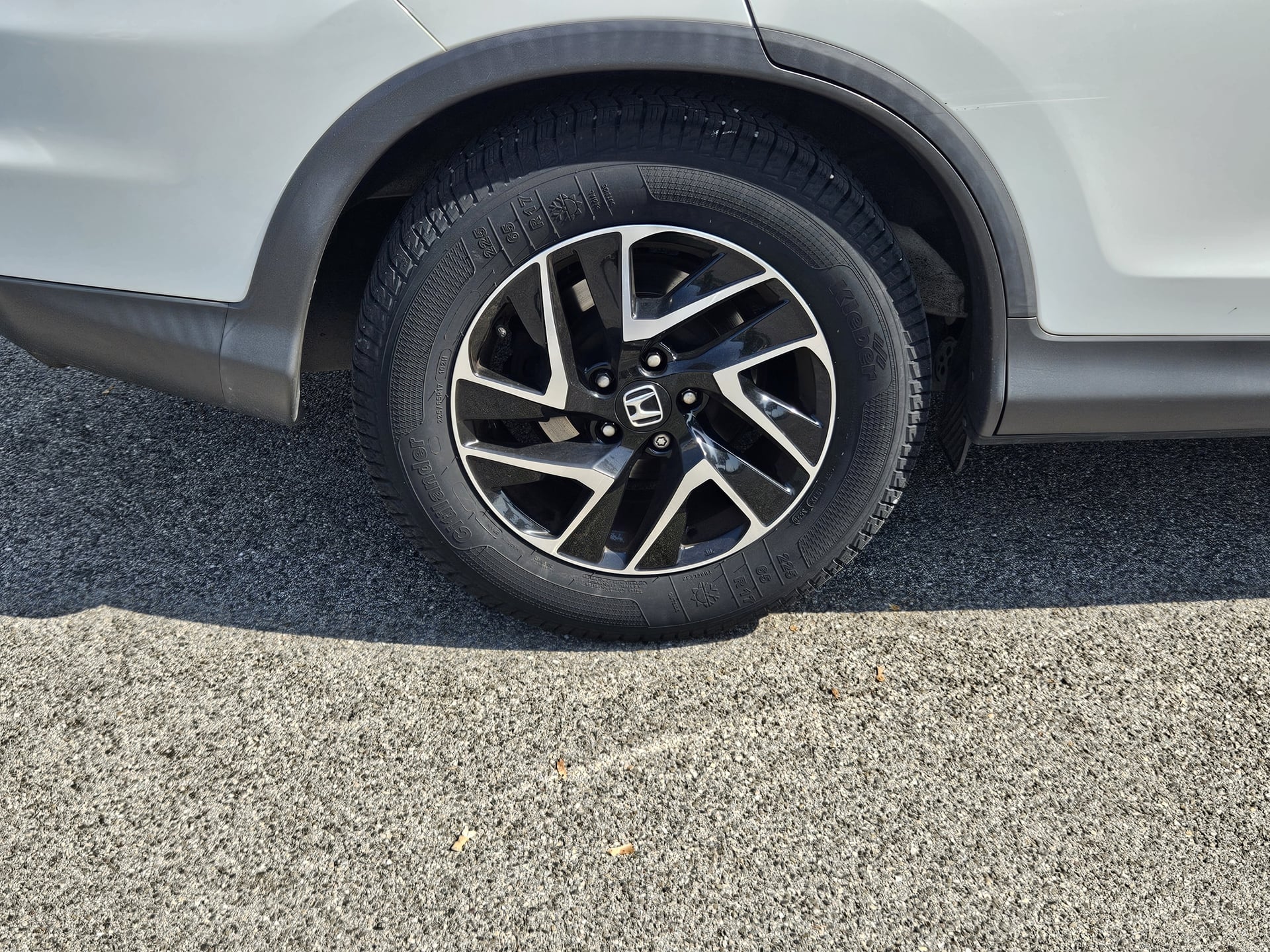 Honda CR-V 1.6 i D-TEC 120 cv Elegance Navi 2WD ( Radar Av / Ar / Caméra de recul - Lecteur CD - Sièges chauffants...) — 31