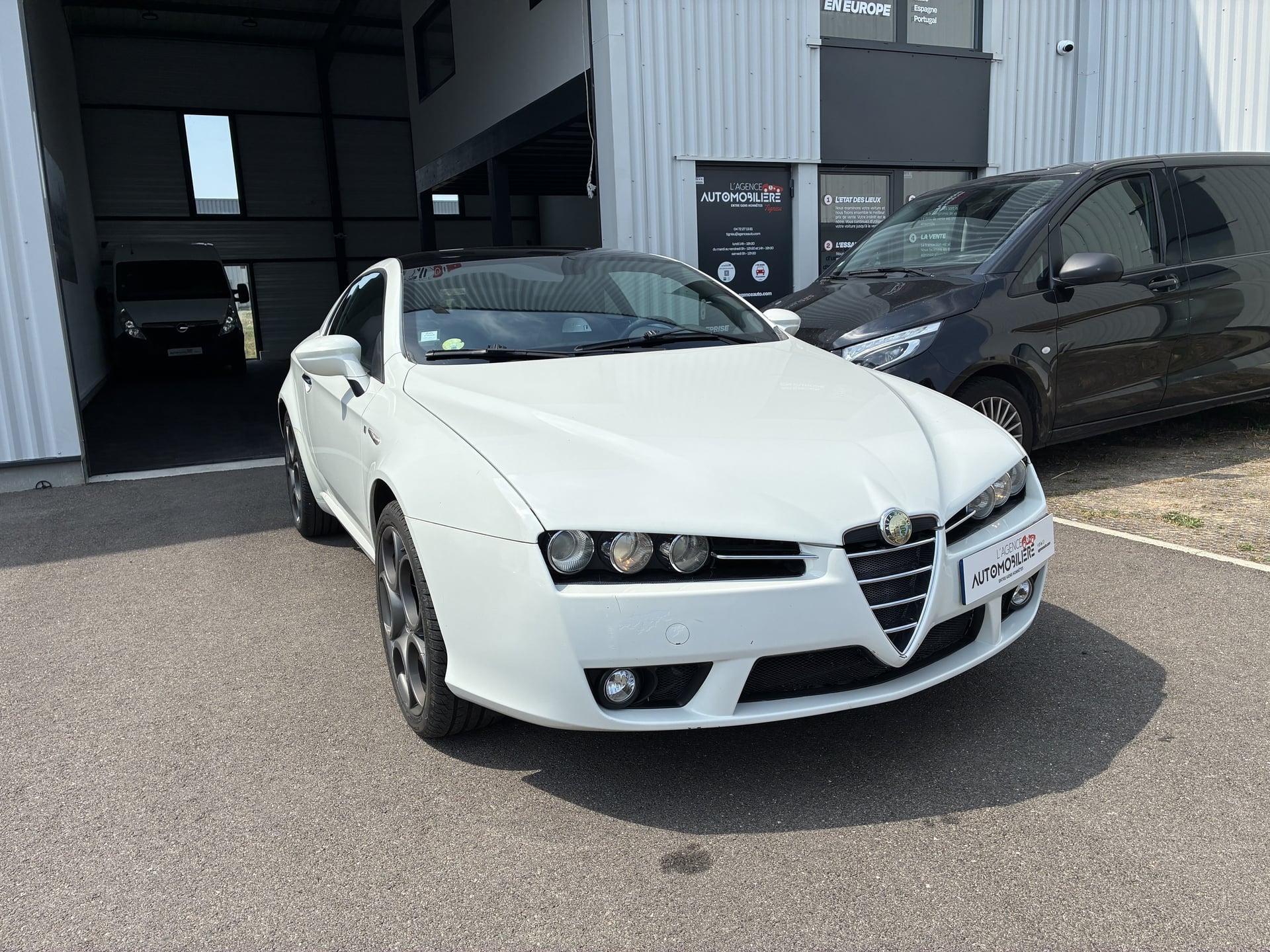 Alfa Romeo Brera 2.0 JTDM 170ch Ti-Toit Panoramique-Vélum électrique.