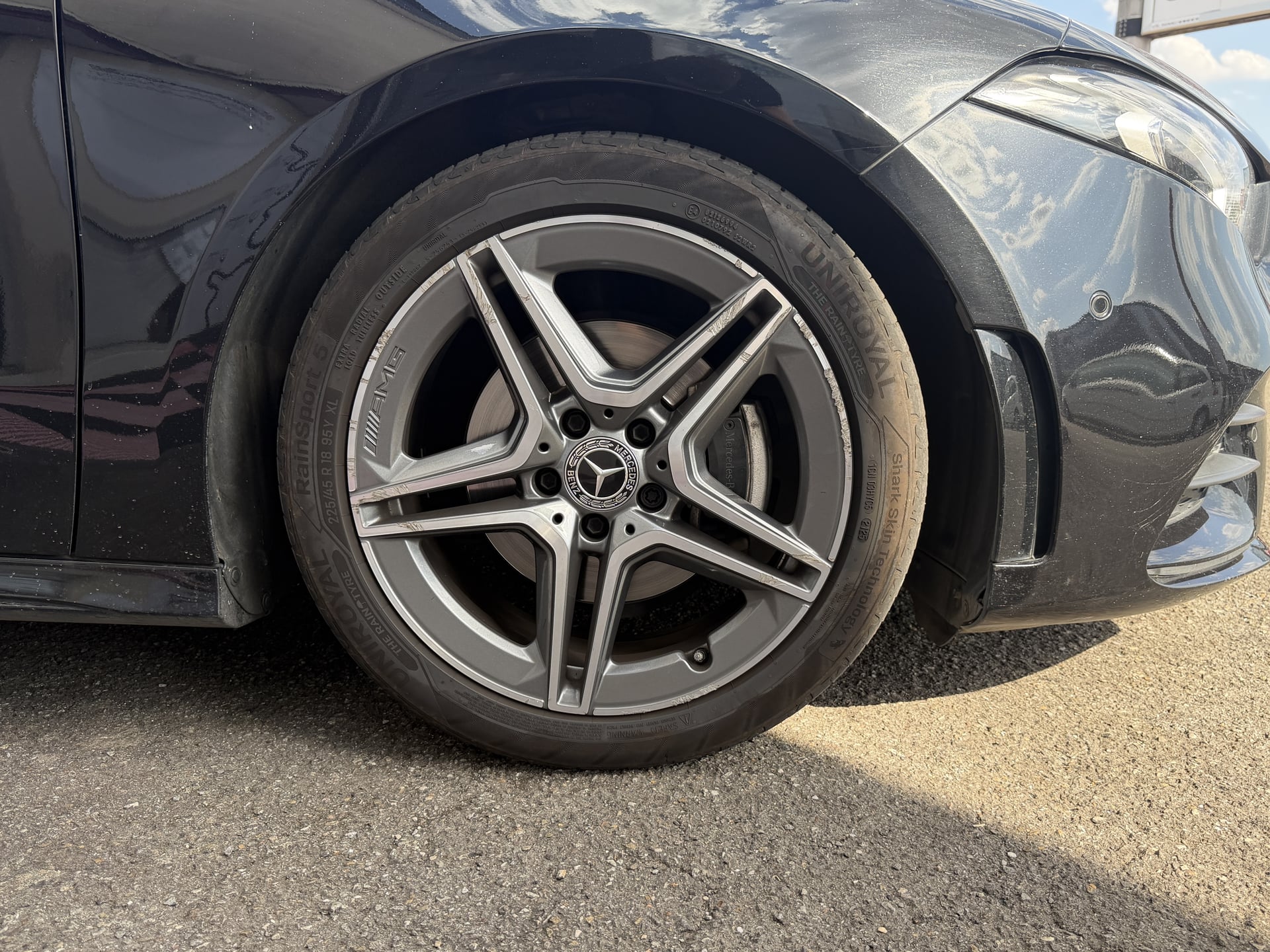 Mercedes-Benz Classe A 200d 8G-DCT AMG Line — 37